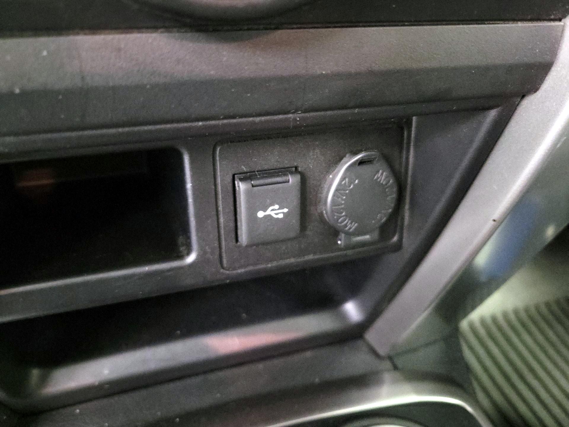 Thumbnail: 2021 Toyota 4Runner - 17