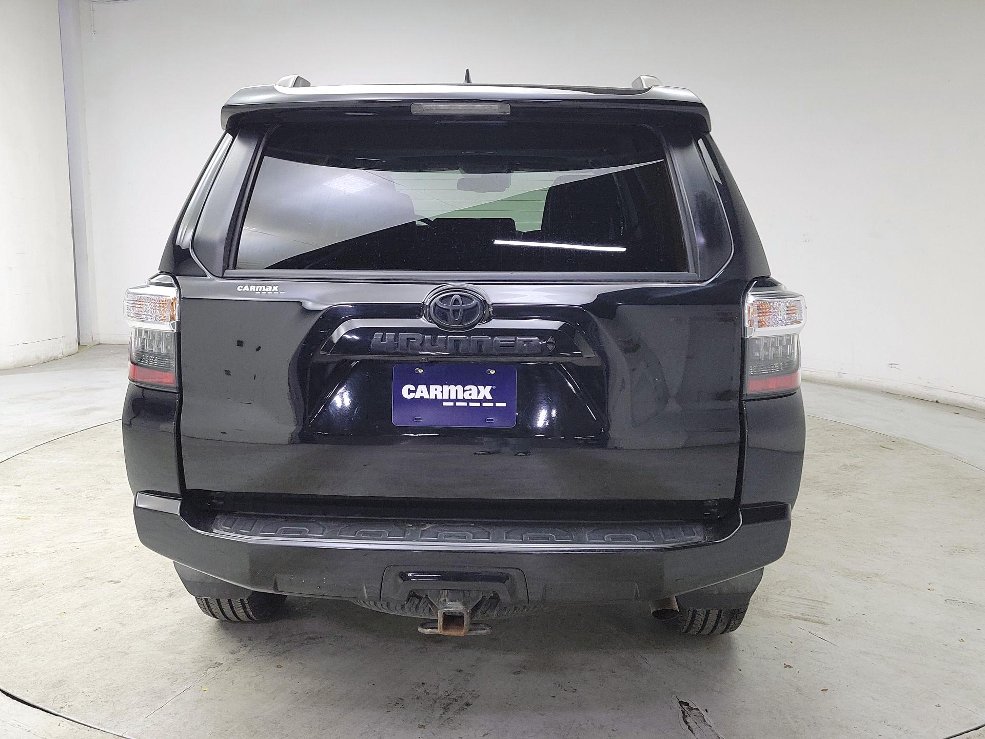 Thumbnail: 2021 Toyota 4Runner - 6