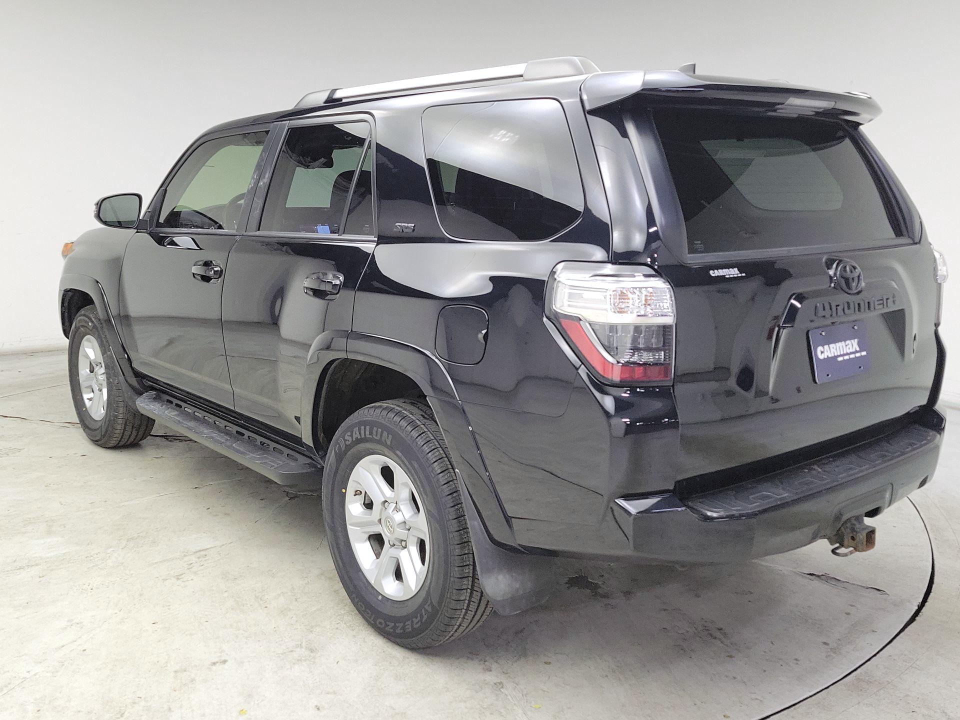 Thumbnail: 2021 Toyota 4Runner - 7