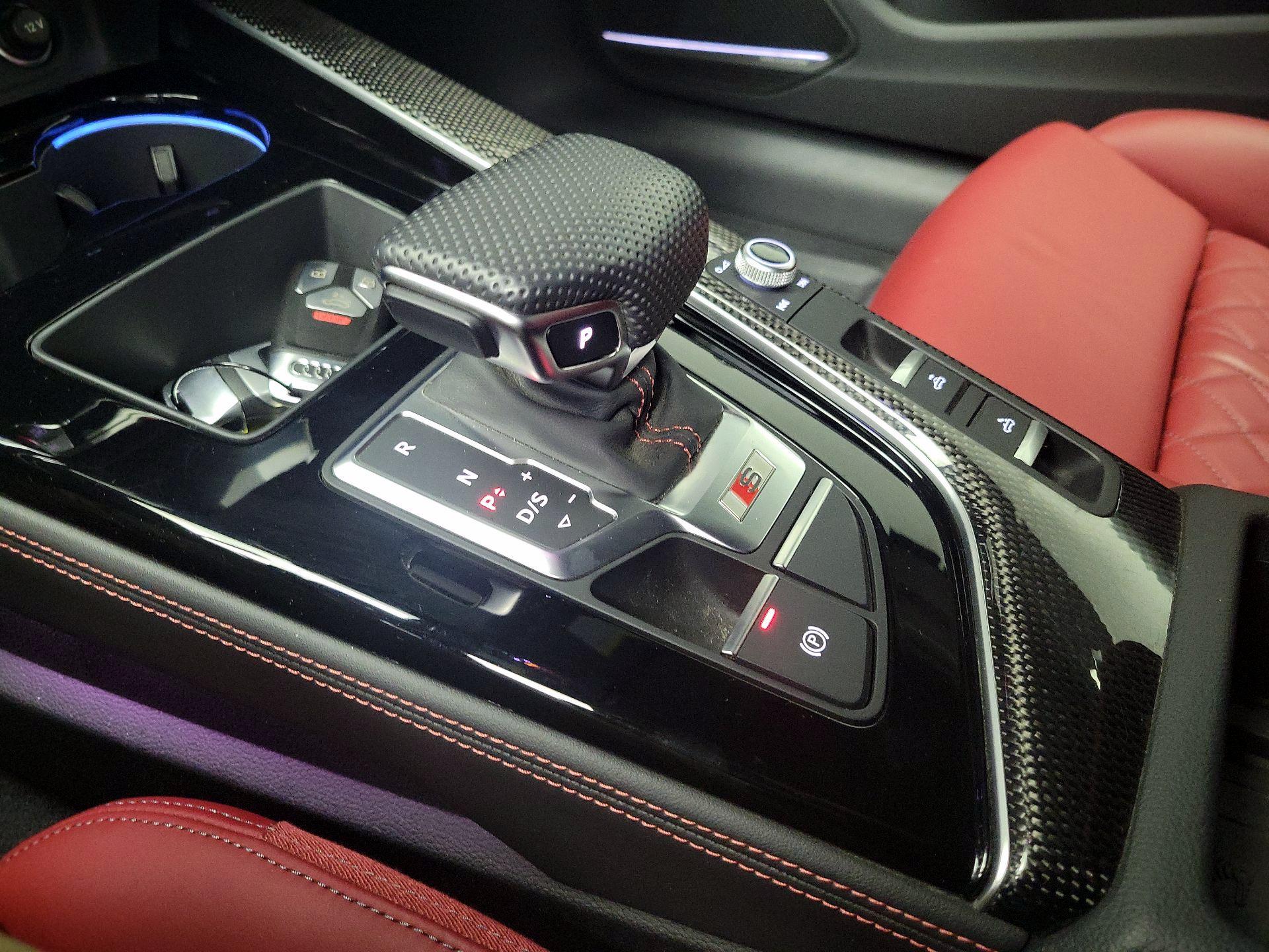 Thumbnail: 2021 Audi S5 - 17