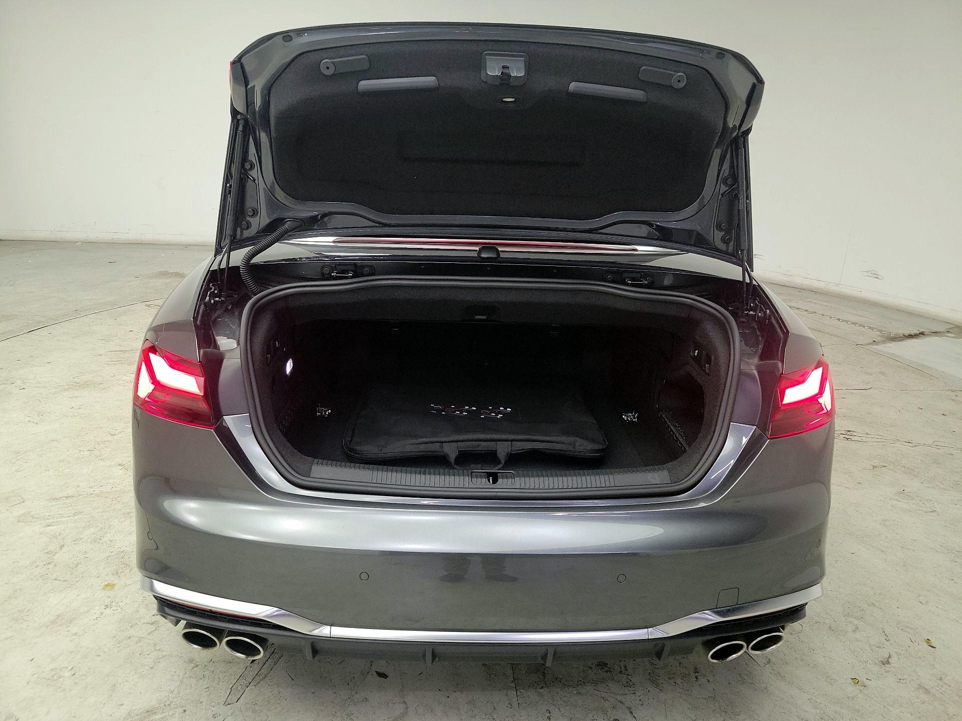 Thumbnail: 2021 Audi S5 - 20