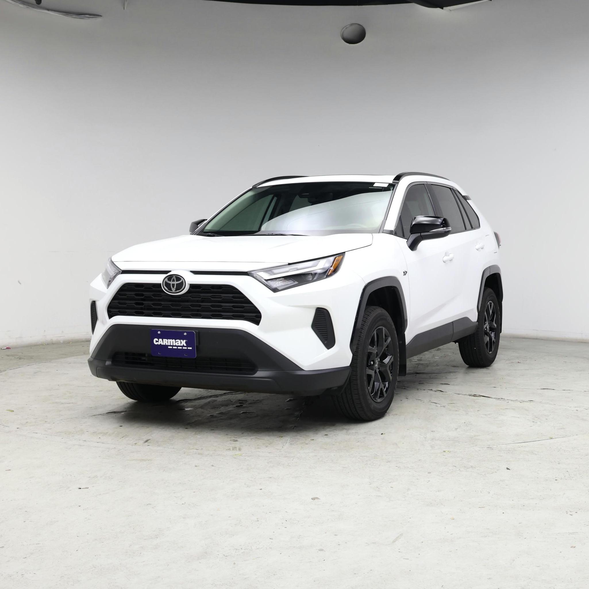 Thumbnail: 2025 Toyota RAV4 - 4