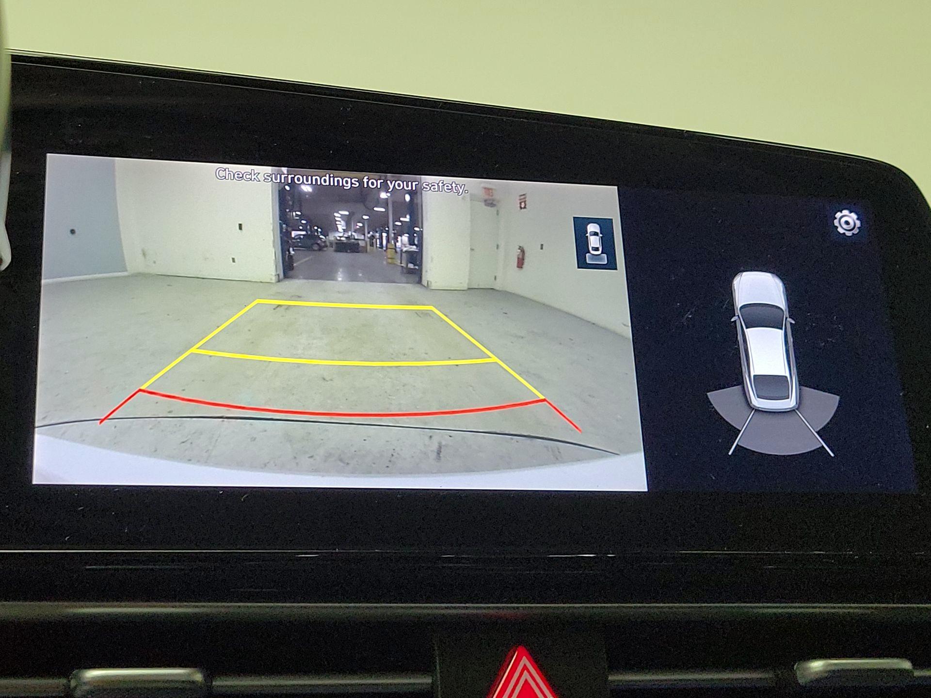 Thumbnail: 2021 Hyundai Elantra - 14