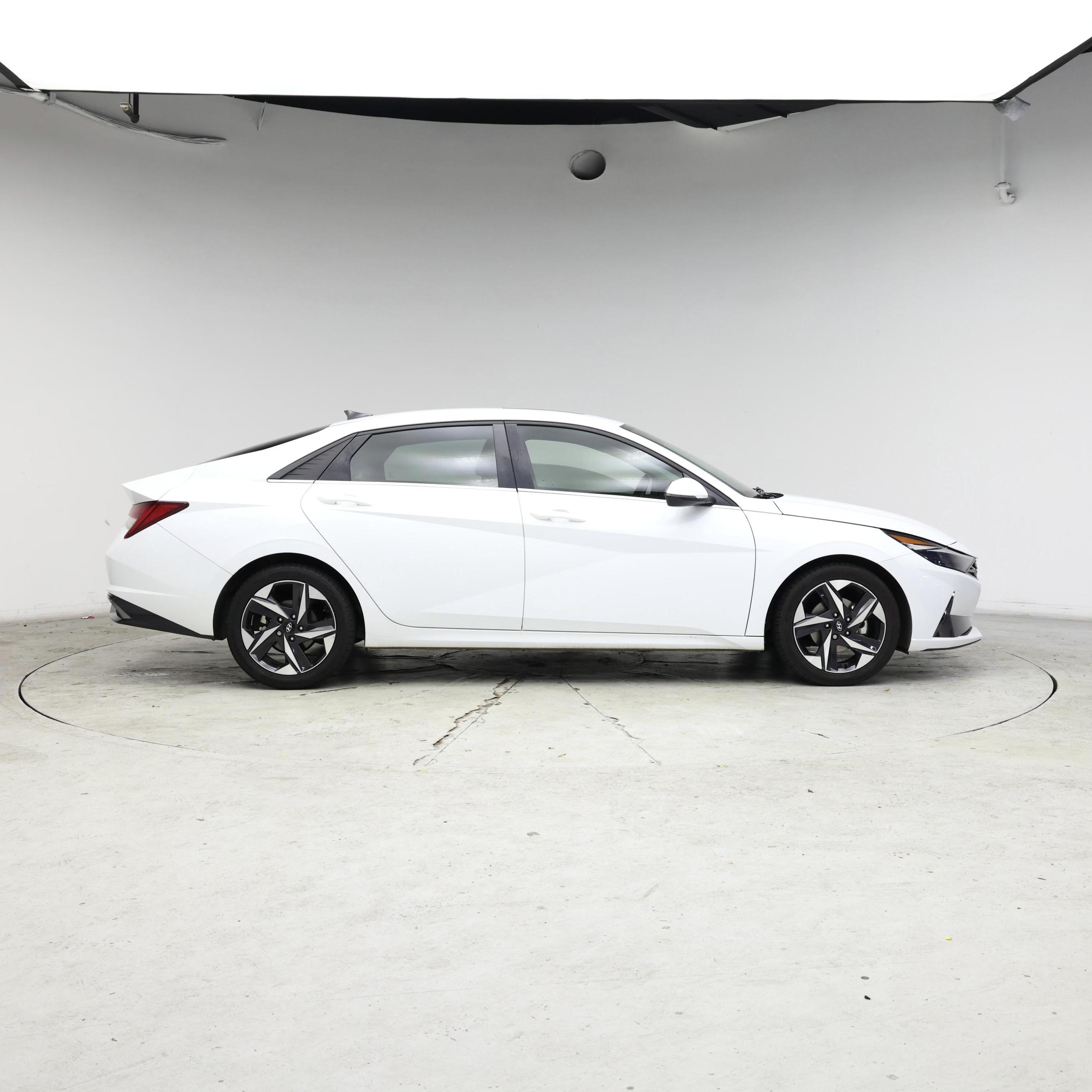 Thumbnail: 2021 Hyundai Elantra - 7