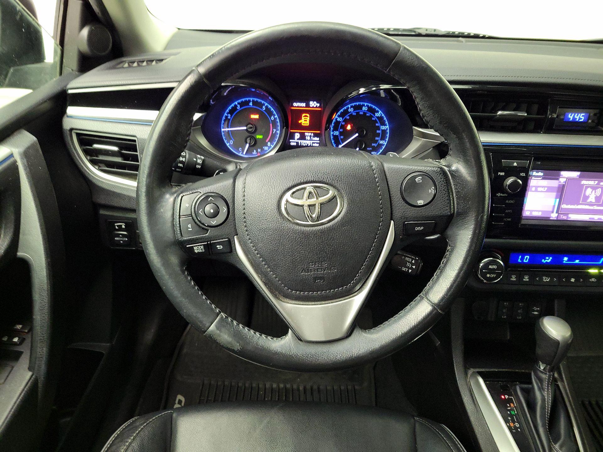 Thumbnail: 2014 Toyota Corolla - 10