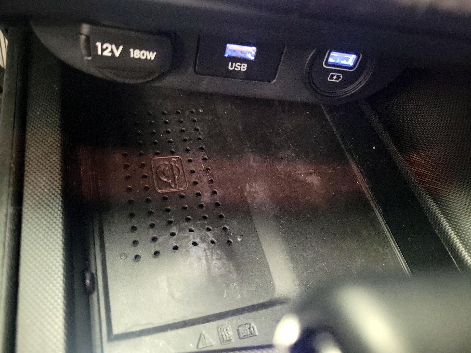 Thumbnail: 2023 Hyundai Elantra - 19