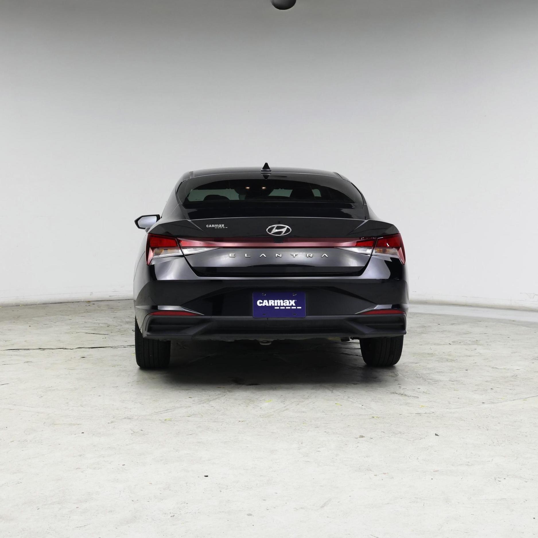 Thumbnail: 2023 Hyundai Elantra - 6