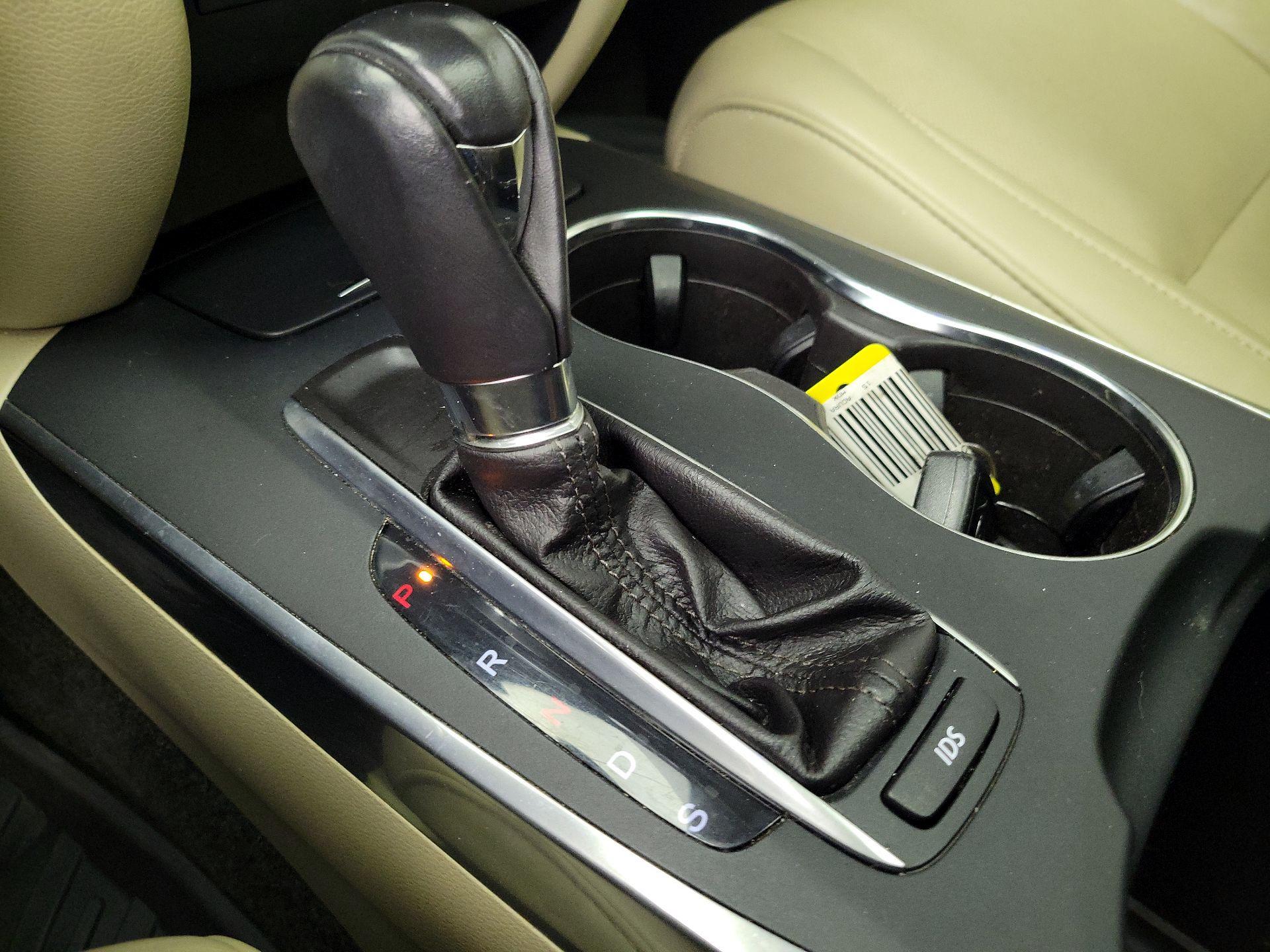 Thumbnail: 2015 Acura MDX - 18