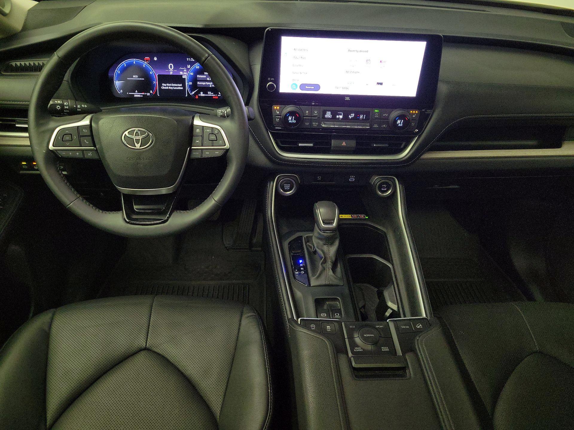 Thumbnail: 2024 Toyota Grand Highlander - 9