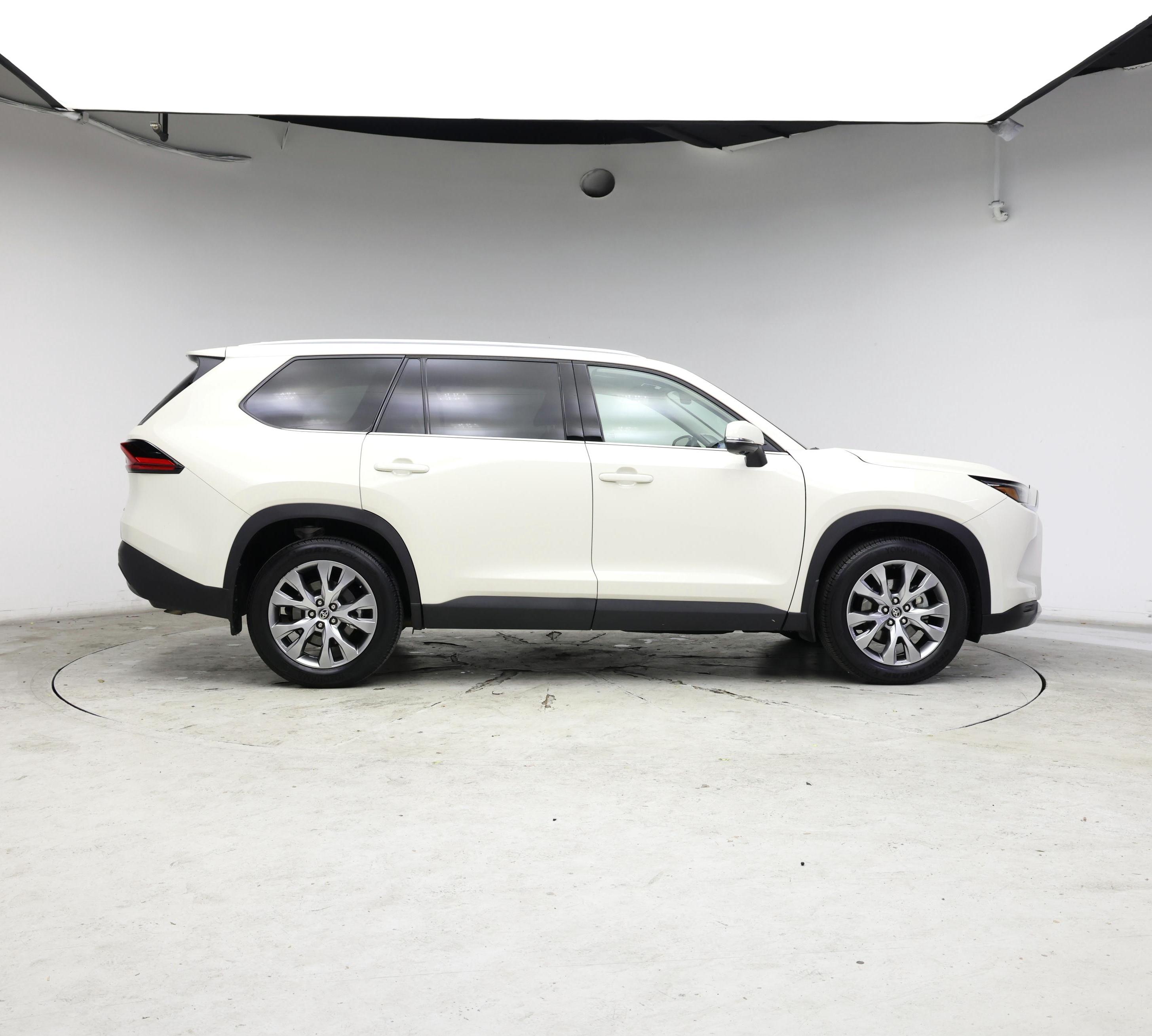 Thumbnail: 2024 Toyota Grand Highlander - 7