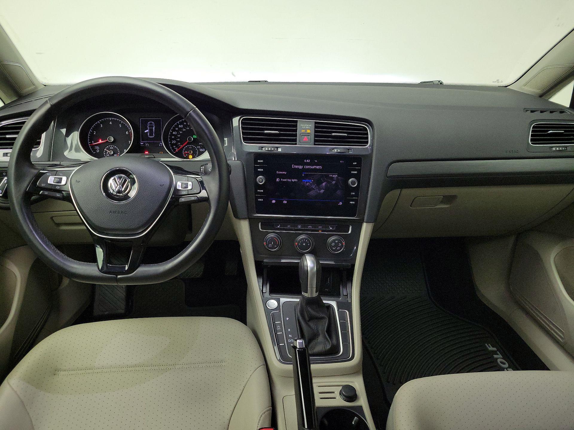 Thumbnail: 2019 Volkswagen Golf - 9