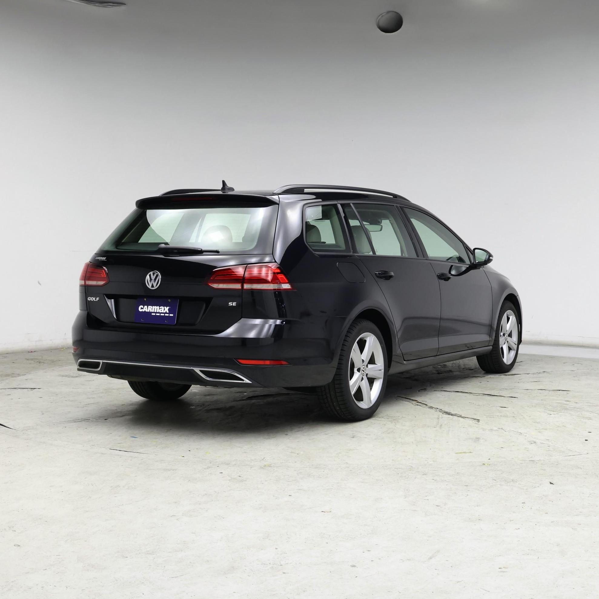 Thumbnail: 2019 Volkswagen Golf - 8