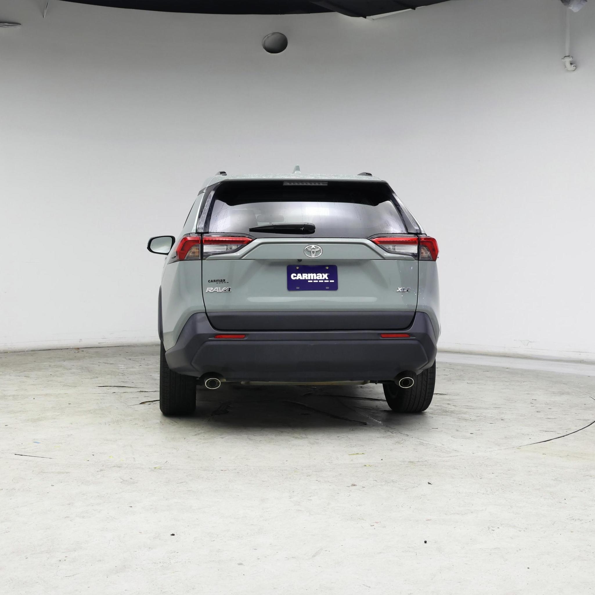 Thumbnail: 2019 Toyota RAV4 - 6