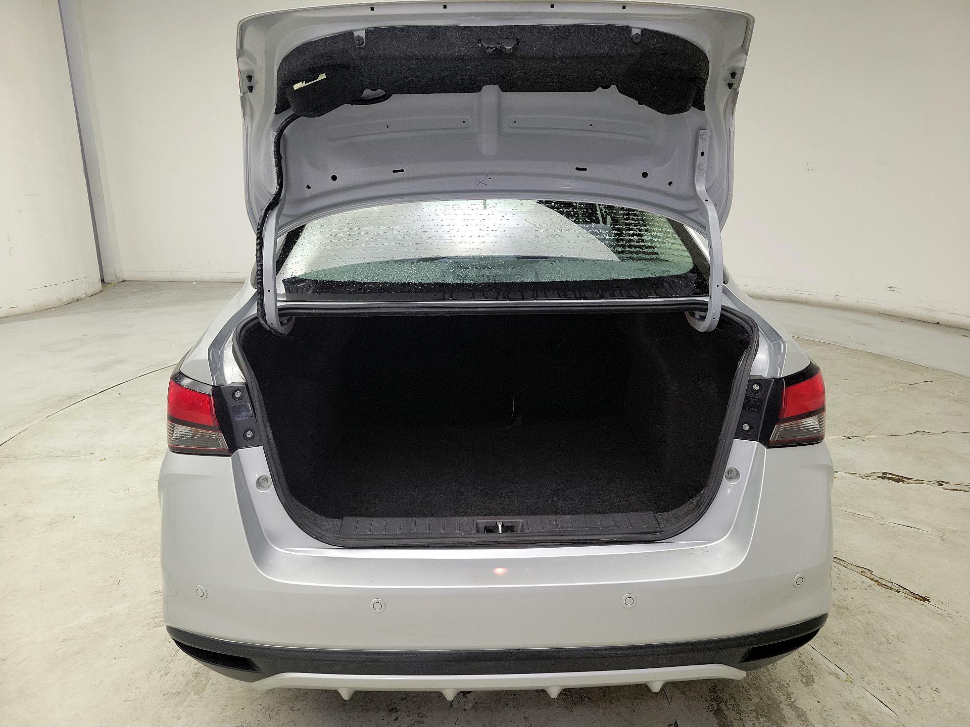 Thumbnail: 2020 Nissan Versa - 20