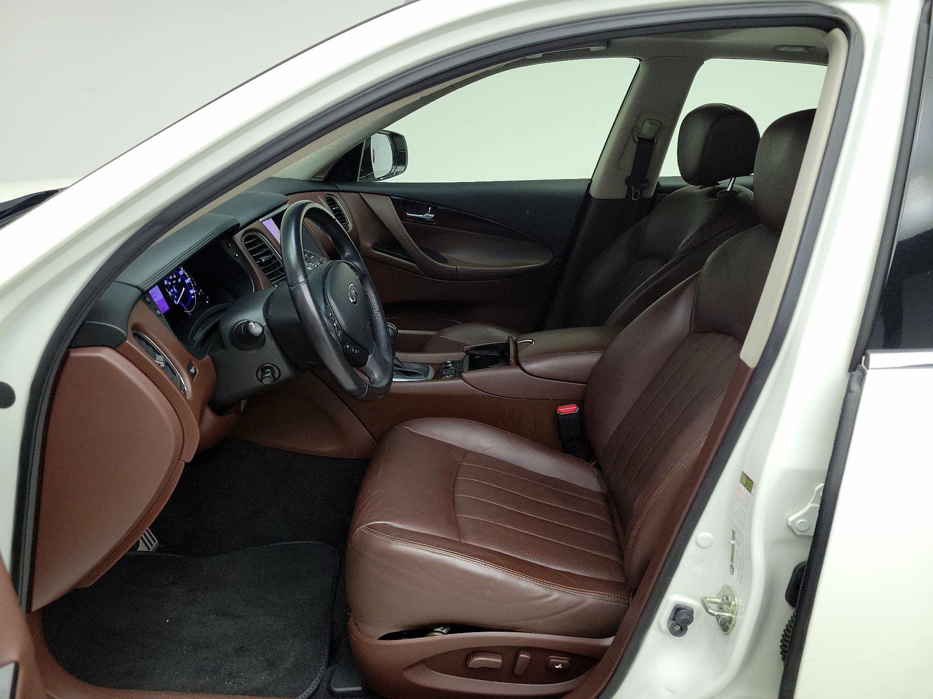 Thumbnail: 2017 INFINITI QX50 - 11