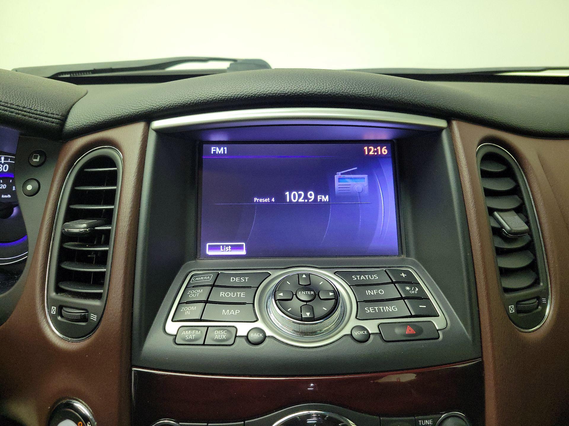 Thumbnail: 2017 INFINITI QX50 - 16