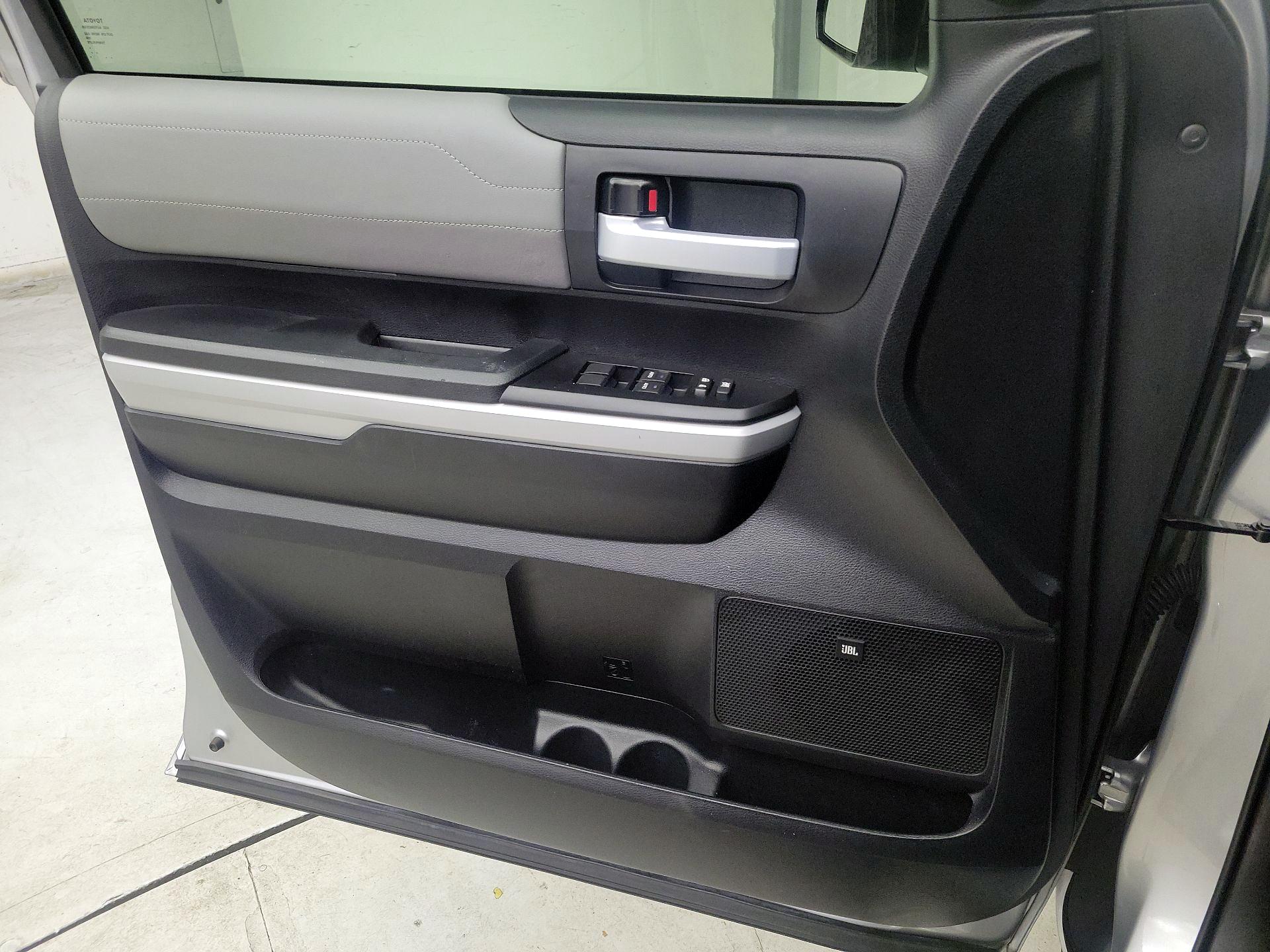 Thumbnail: 2019 Toyota Tundra - 12