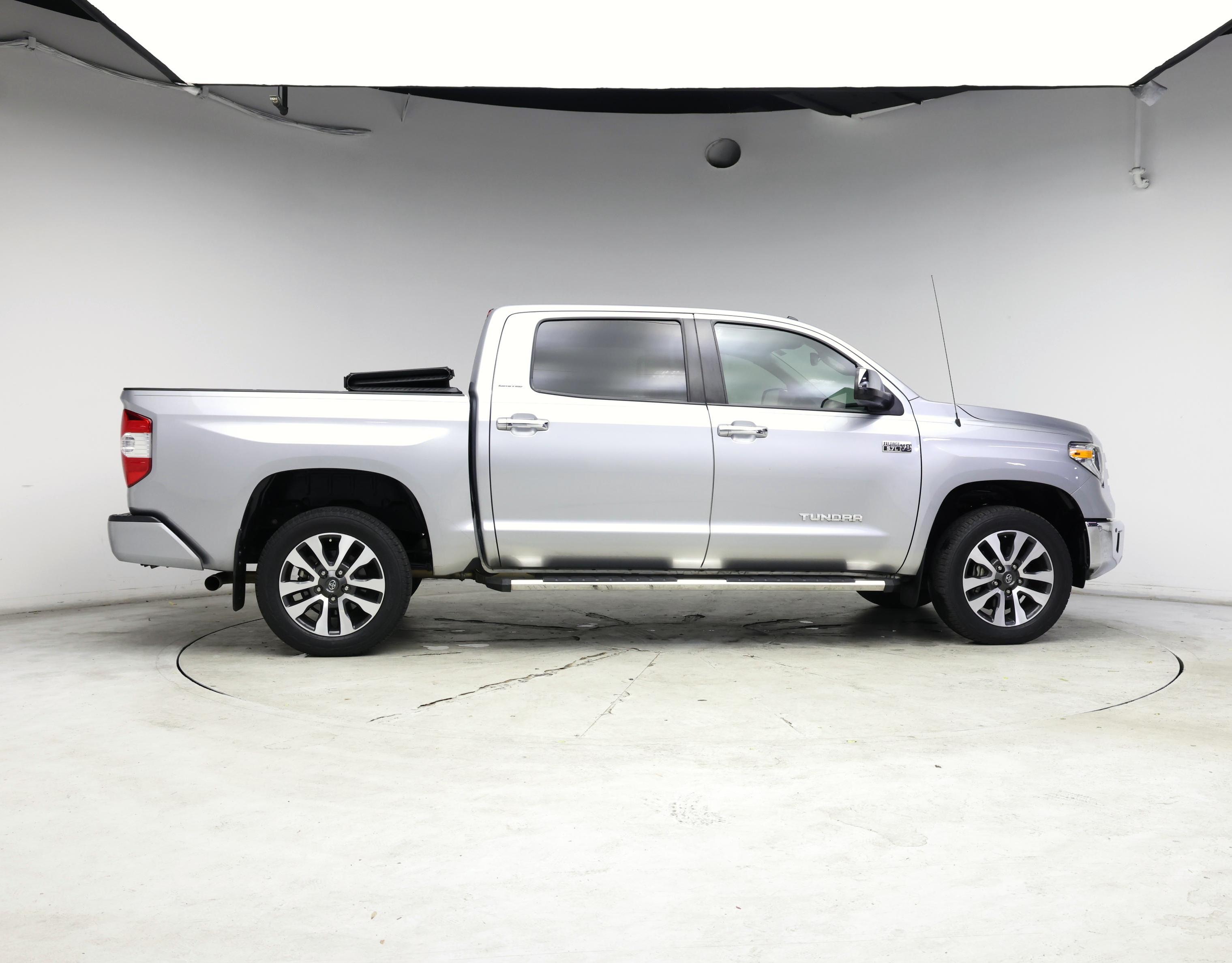 Thumbnail: 2019 Toyota Tundra - 7