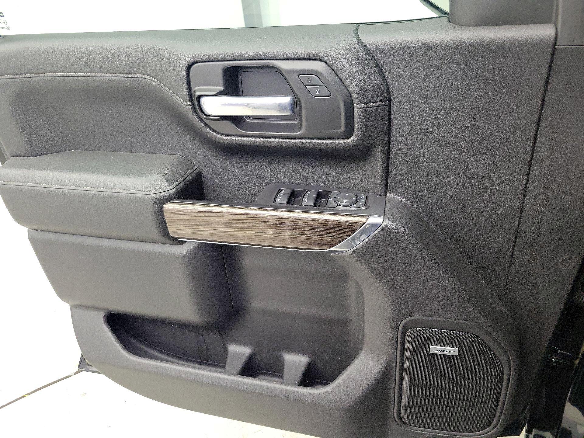 Thumbnail: 2020 Chevrolet Silverado 1500 - 12