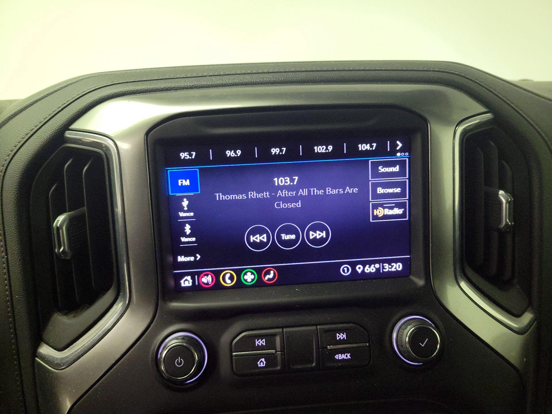 Thumbnail: 2020 Chevrolet Silverado 1500 - 15