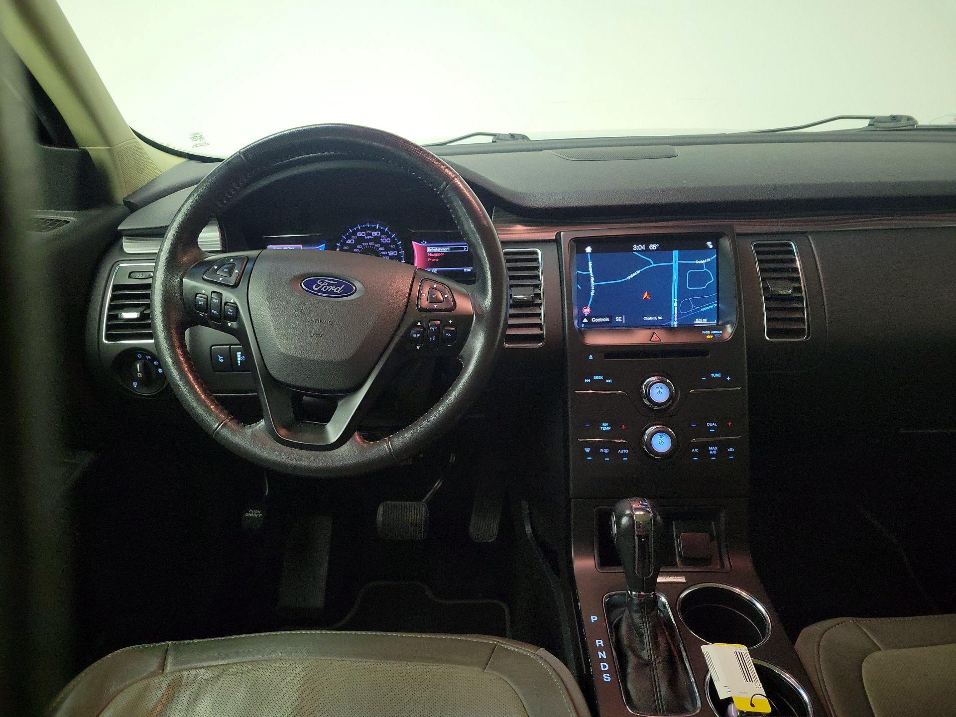 Thumbnail: 2019 Ford Flex - 10