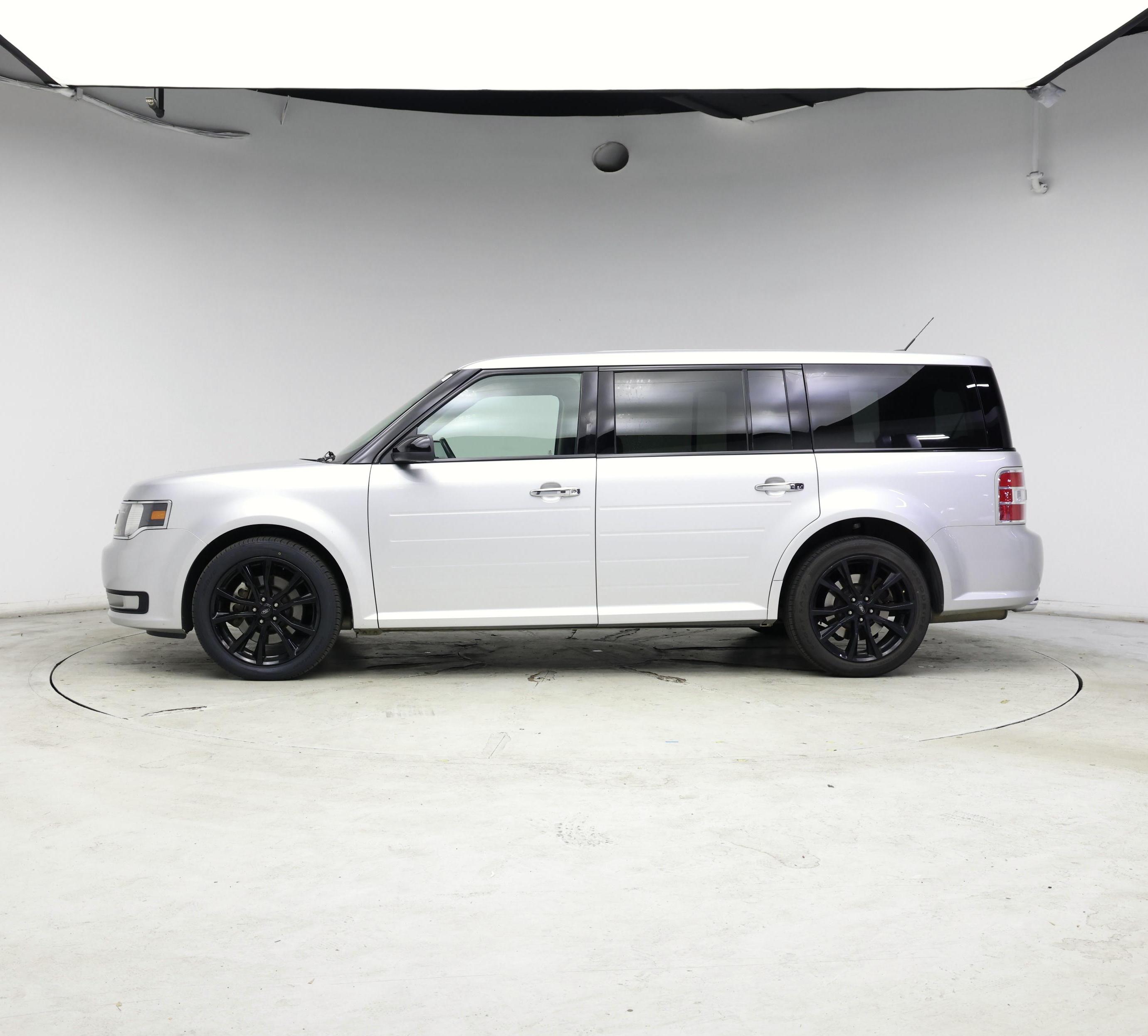 Thumbnail: 2019 Ford Flex - 3