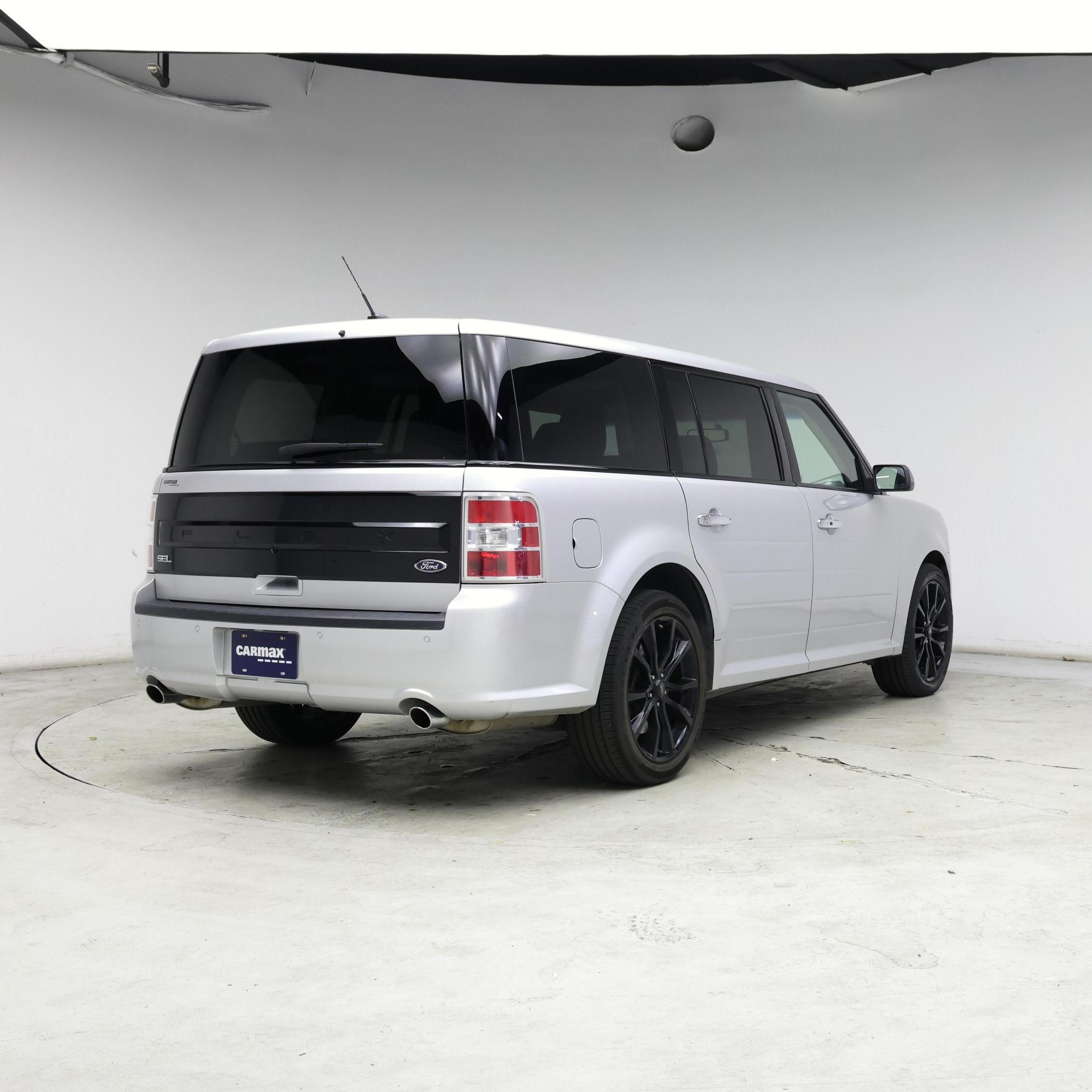 Thumbnail: 2019 Ford Flex - 8