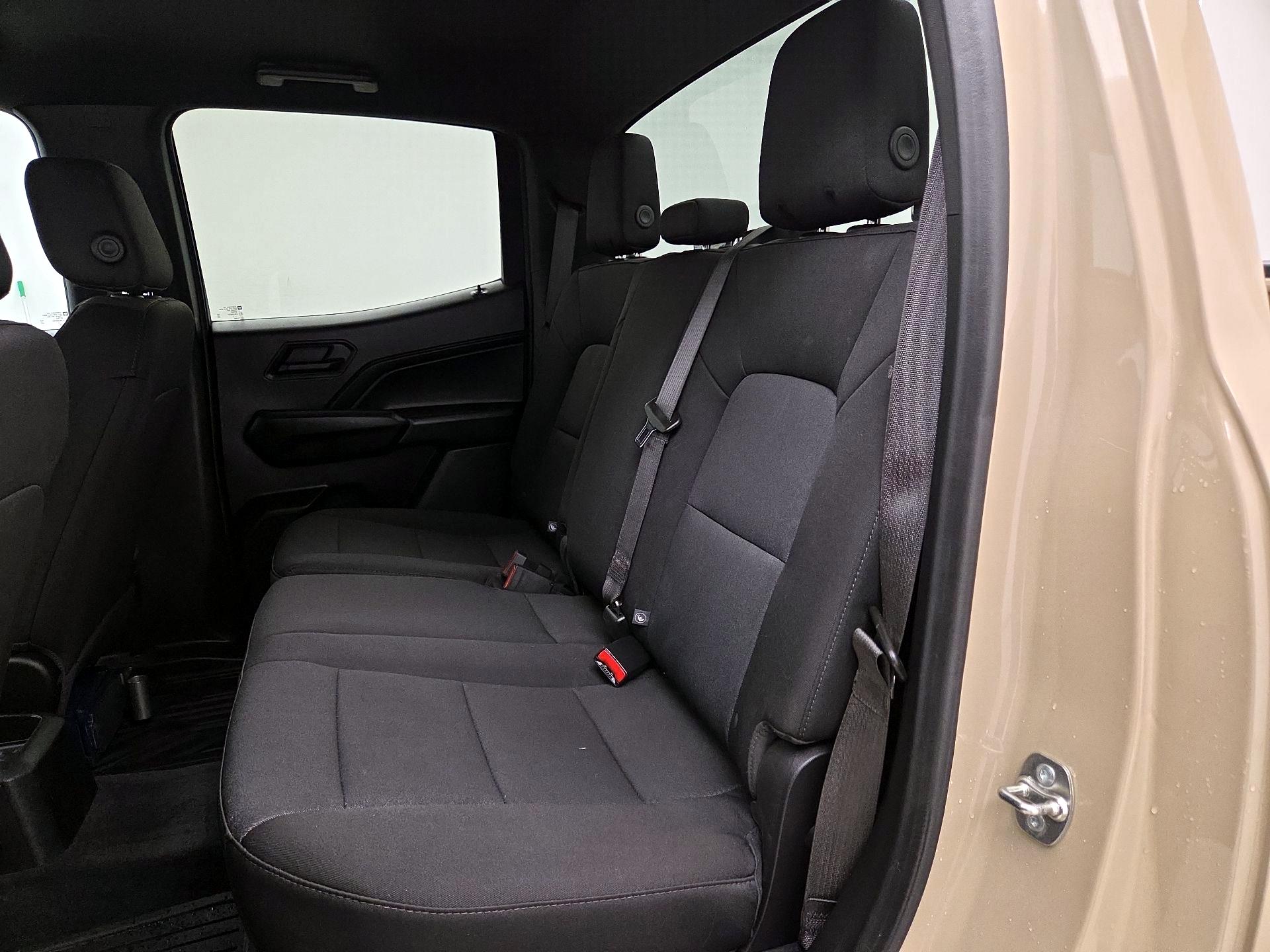 Thumbnail: 2024 Chevrolet Colorado - 18