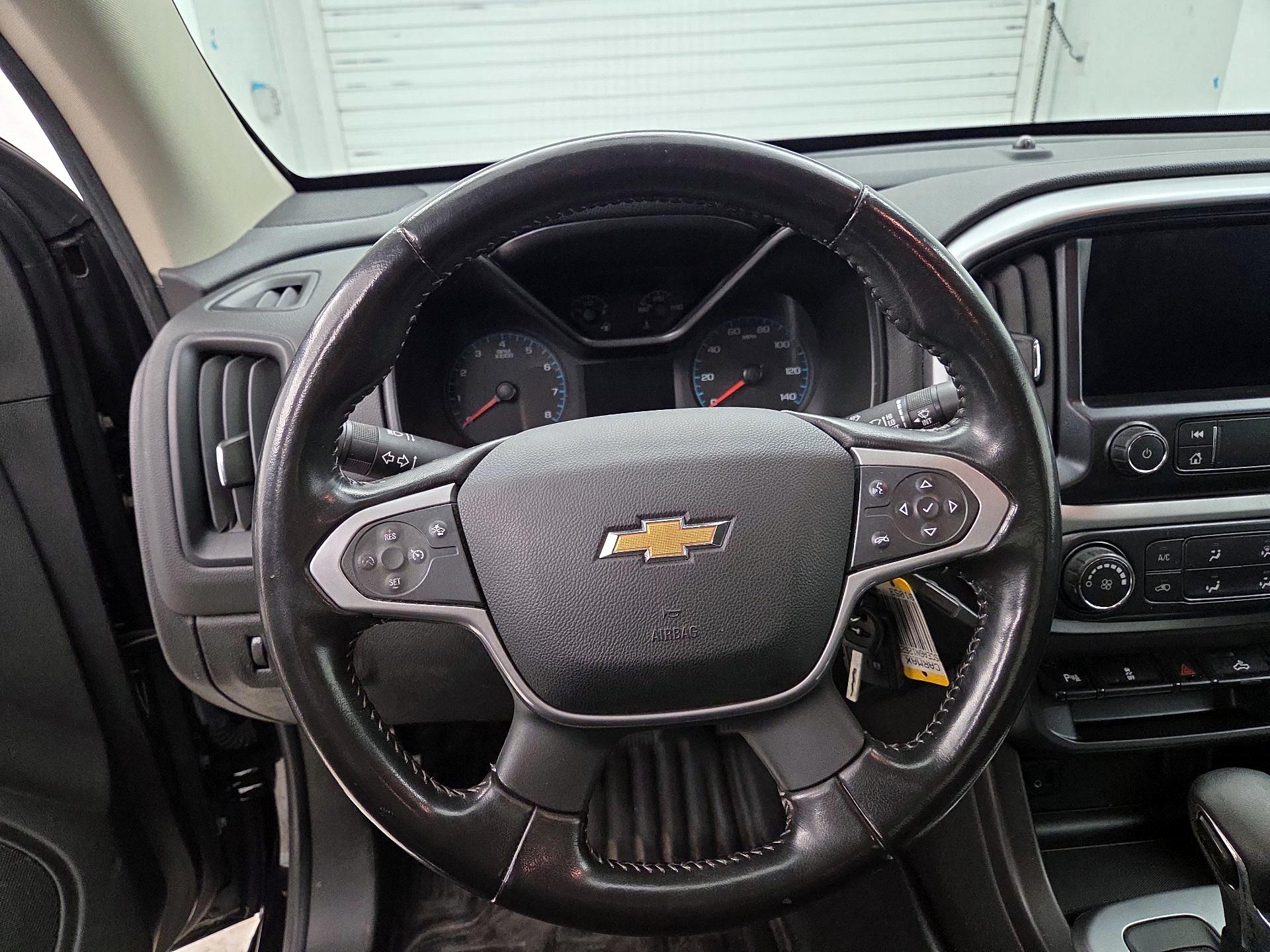 Thumbnail: 2022 Chevrolet Colorado - 10