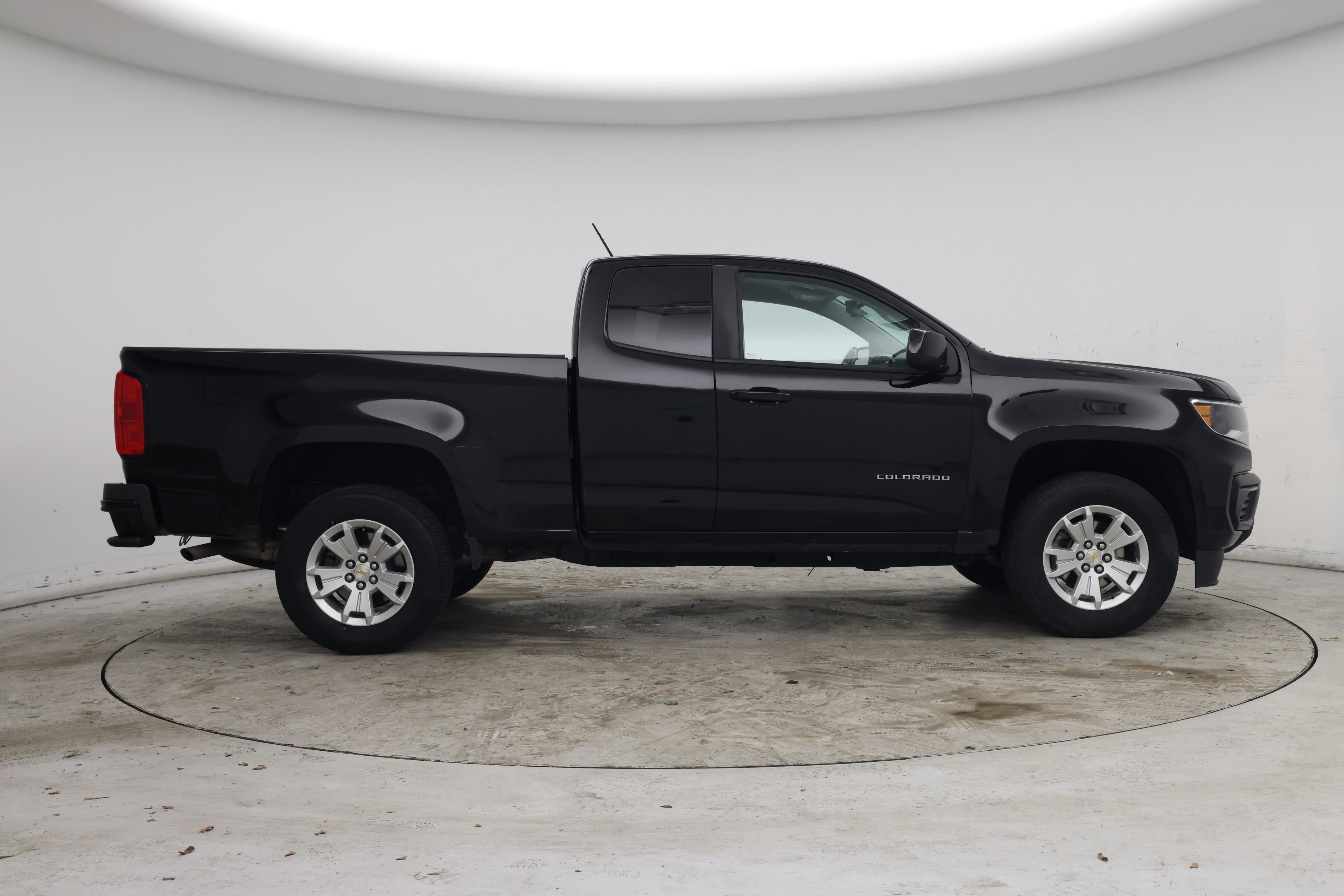 Thumbnail: 2022 Chevrolet Colorado - 7