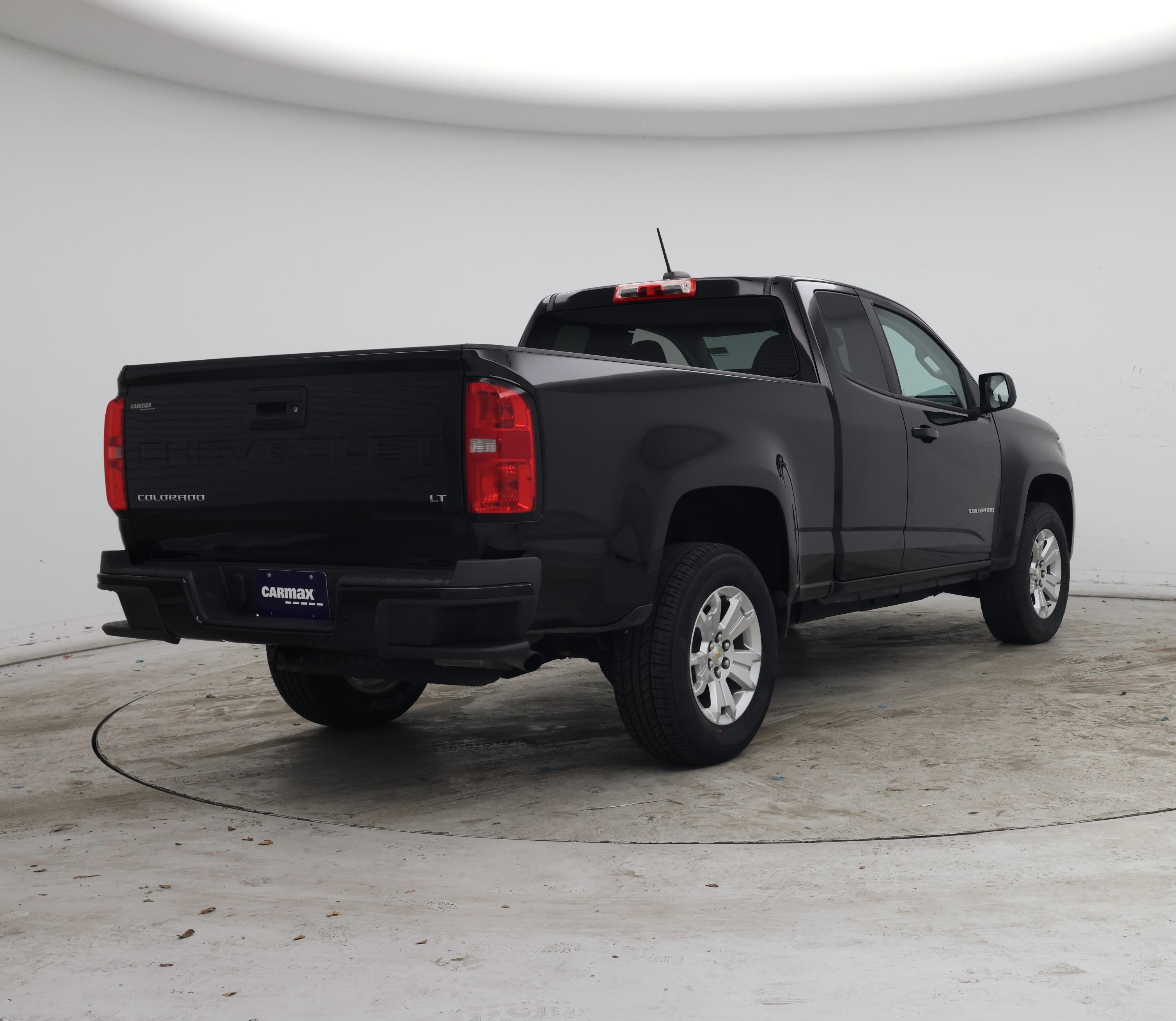 Thumbnail: 2022 Chevrolet Colorado - 8