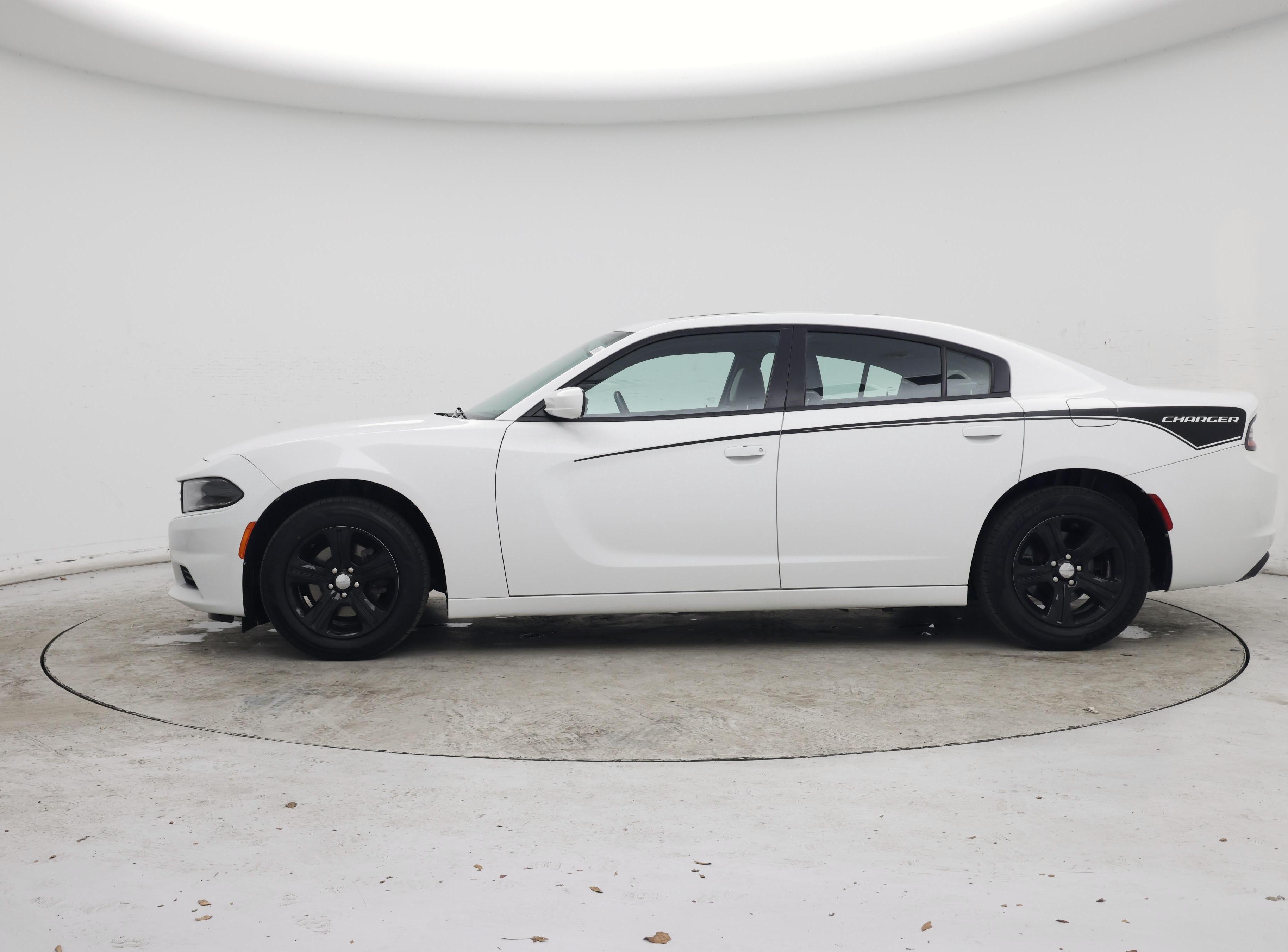 Thumbnail: 2020 Dodge Charger - 3