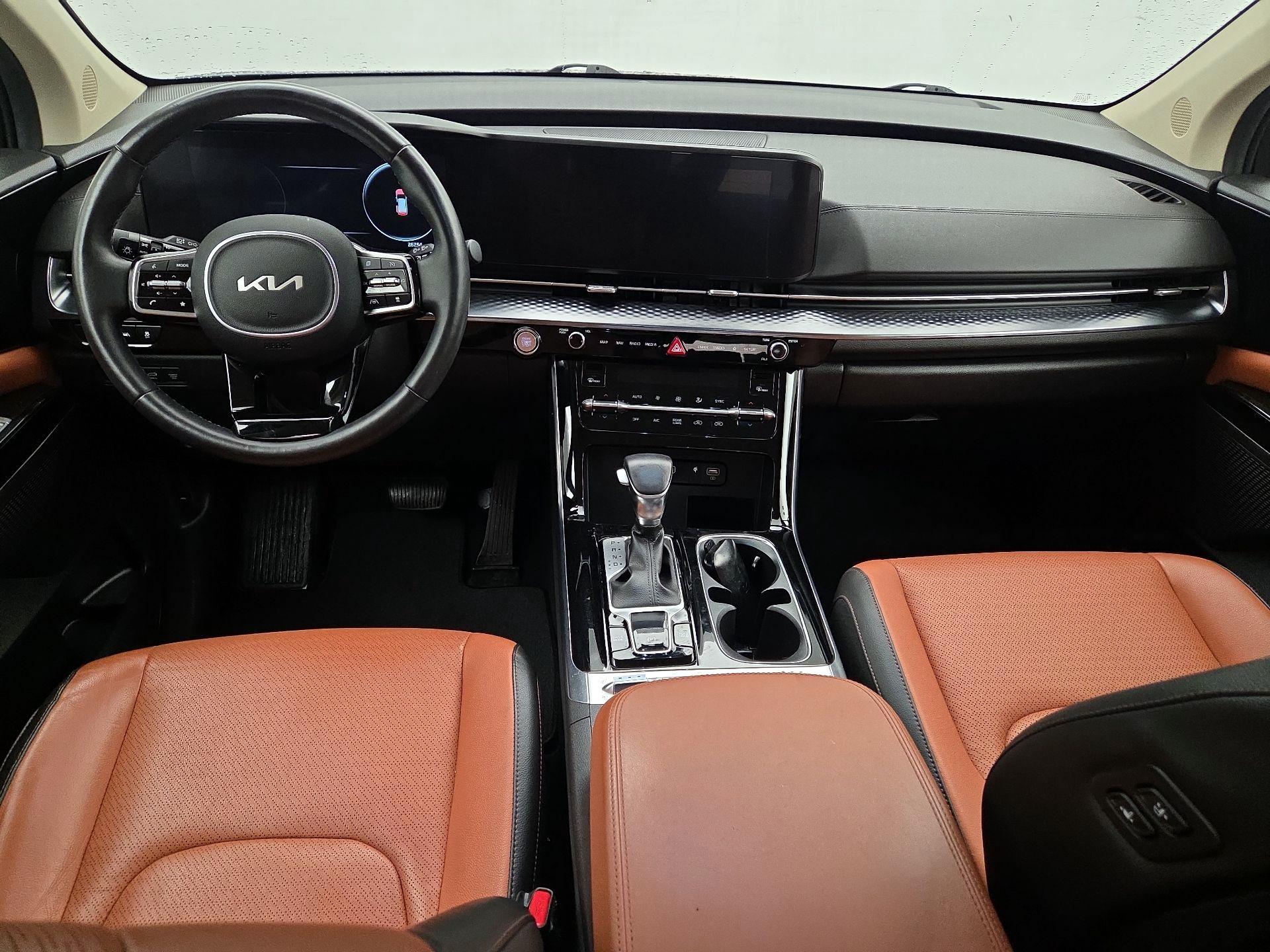 Thumbnail: 2024 Kia Carnival - 9