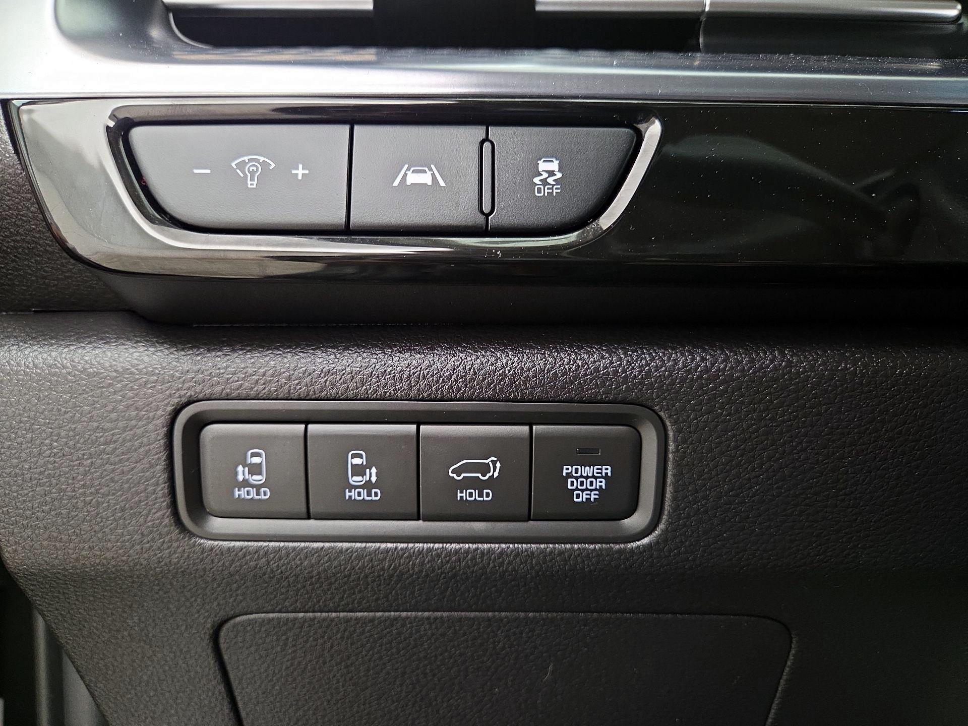 Thumbnail: 2024 Kia Carnival - 13