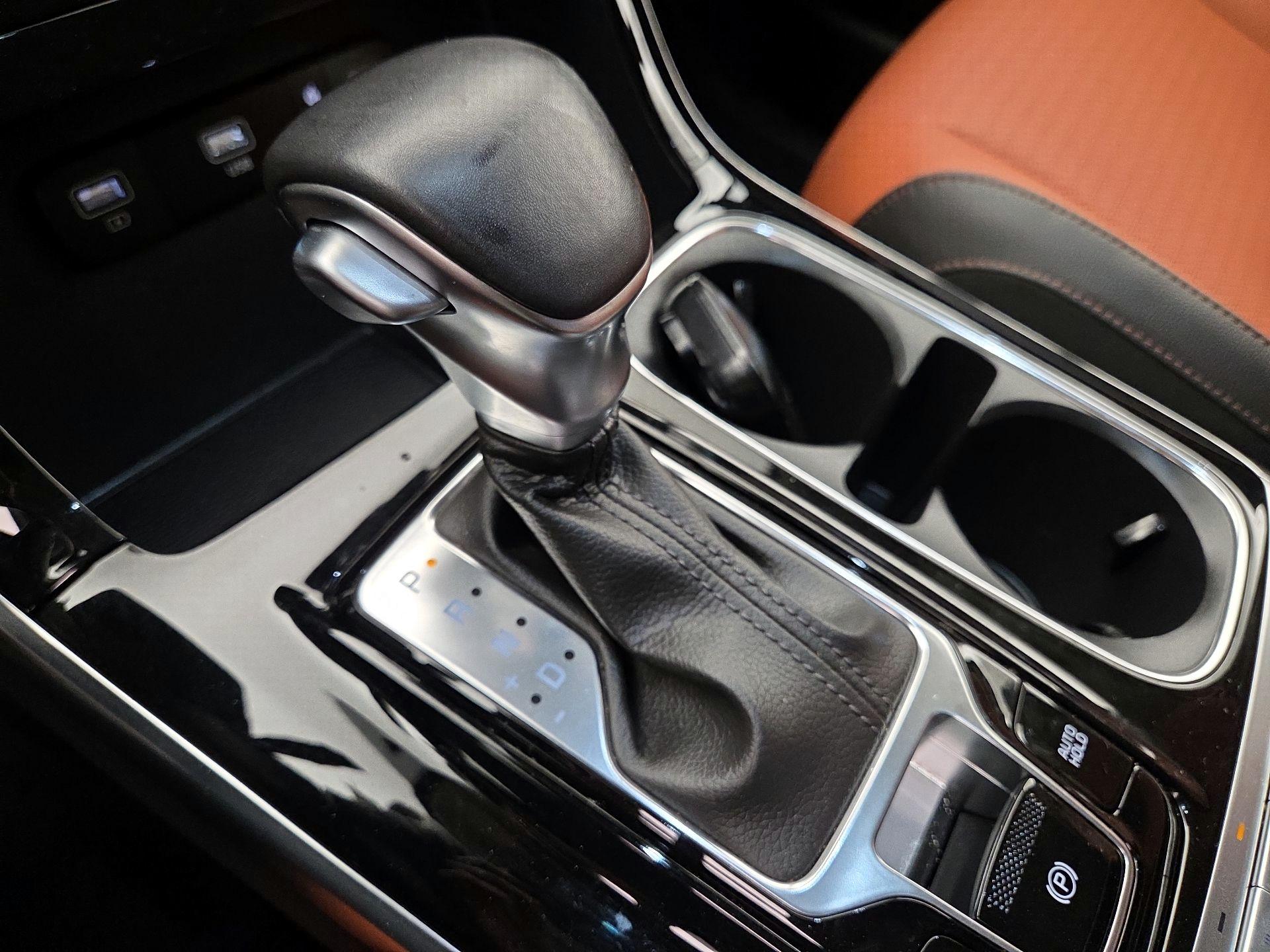 Thumbnail: 2024 Kia Carnival - 18