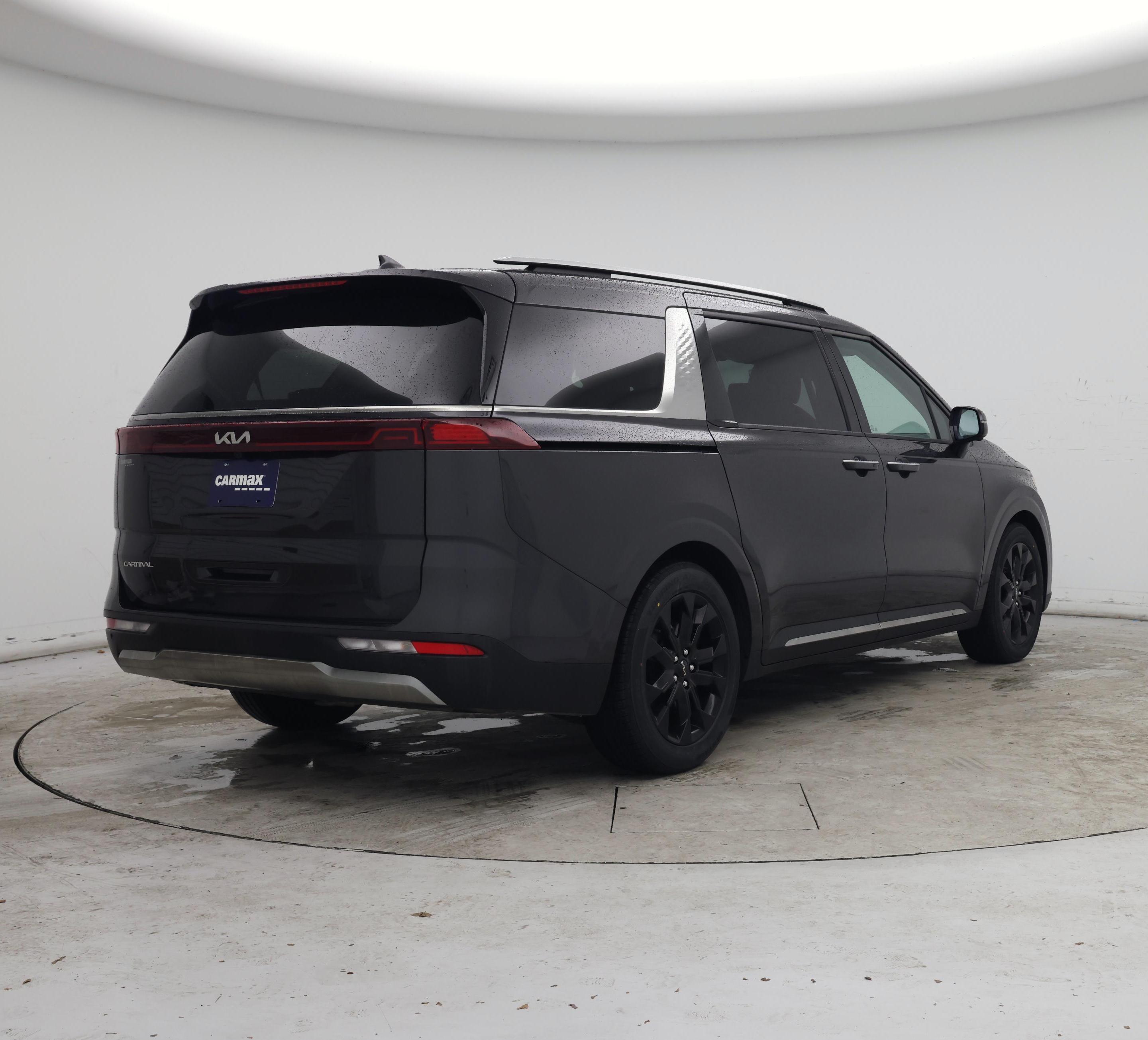 Thumbnail: 2024 Kia Carnival - 8