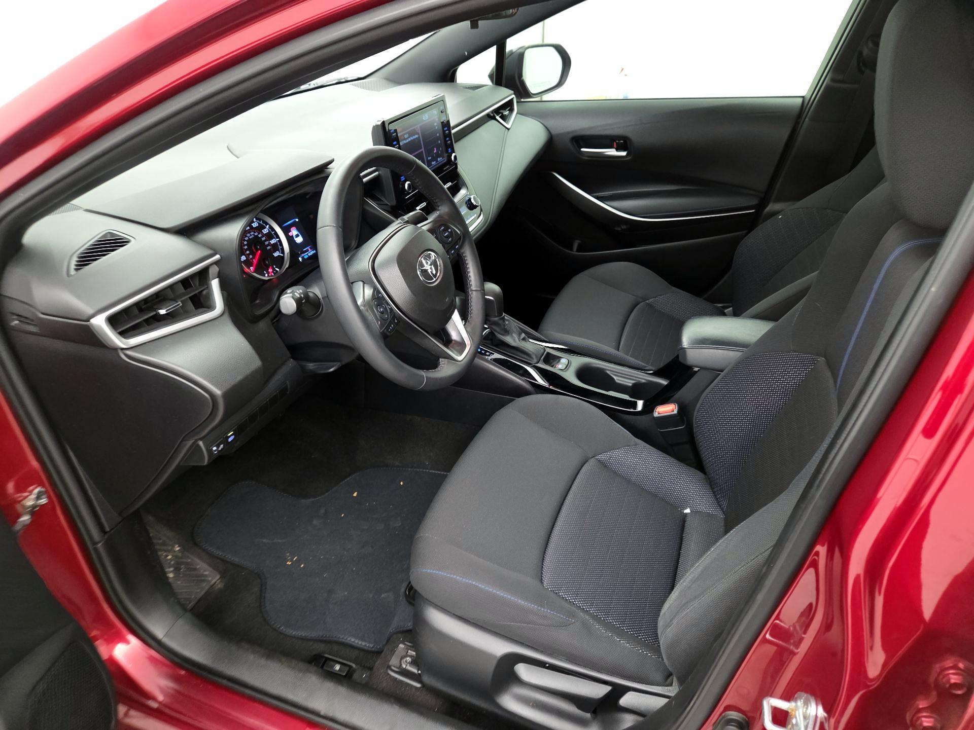 Thumbnail: 2022 Toyota Corolla - 11