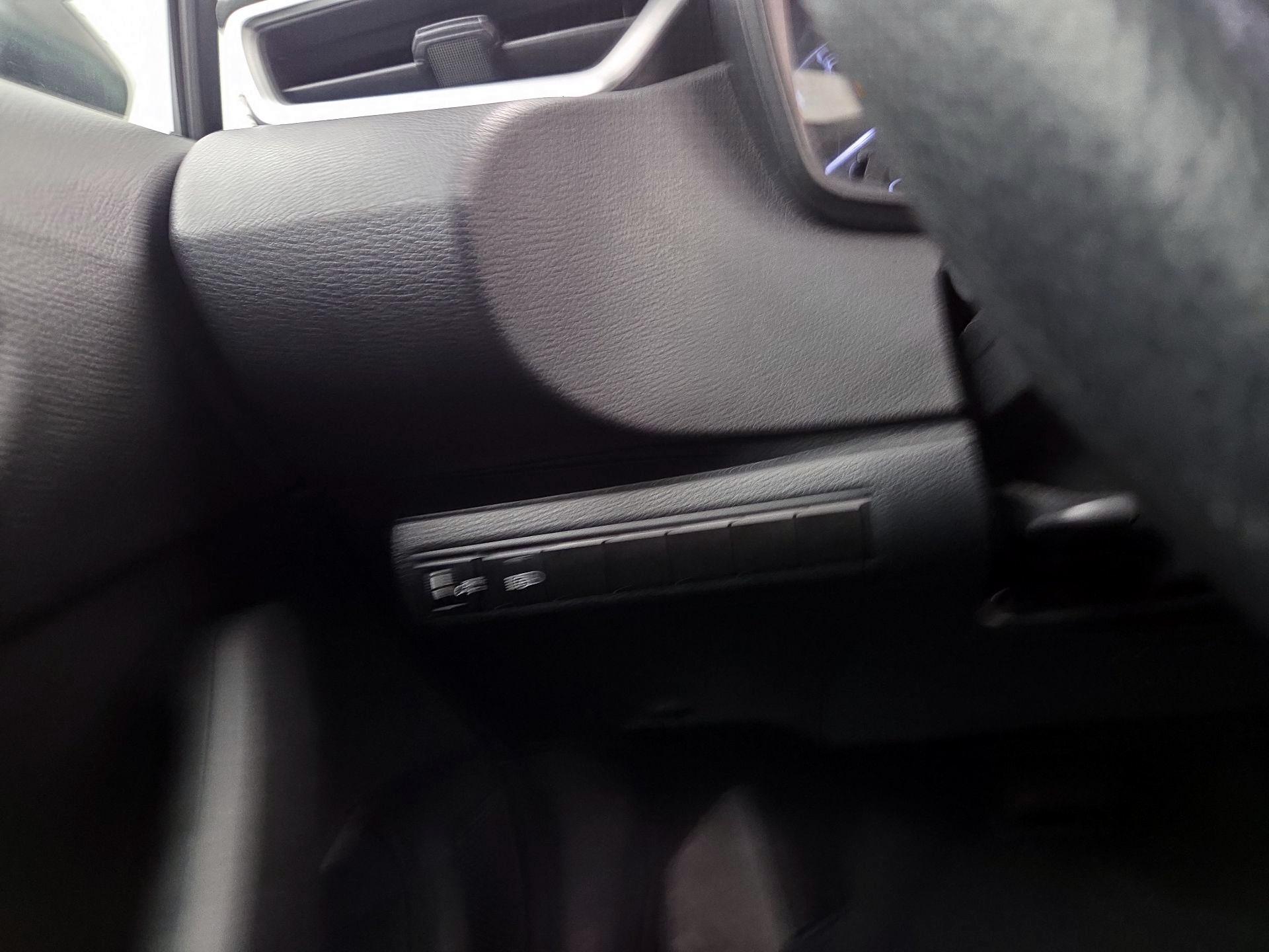 Thumbnail: 2024 Toyota Corolla - 13