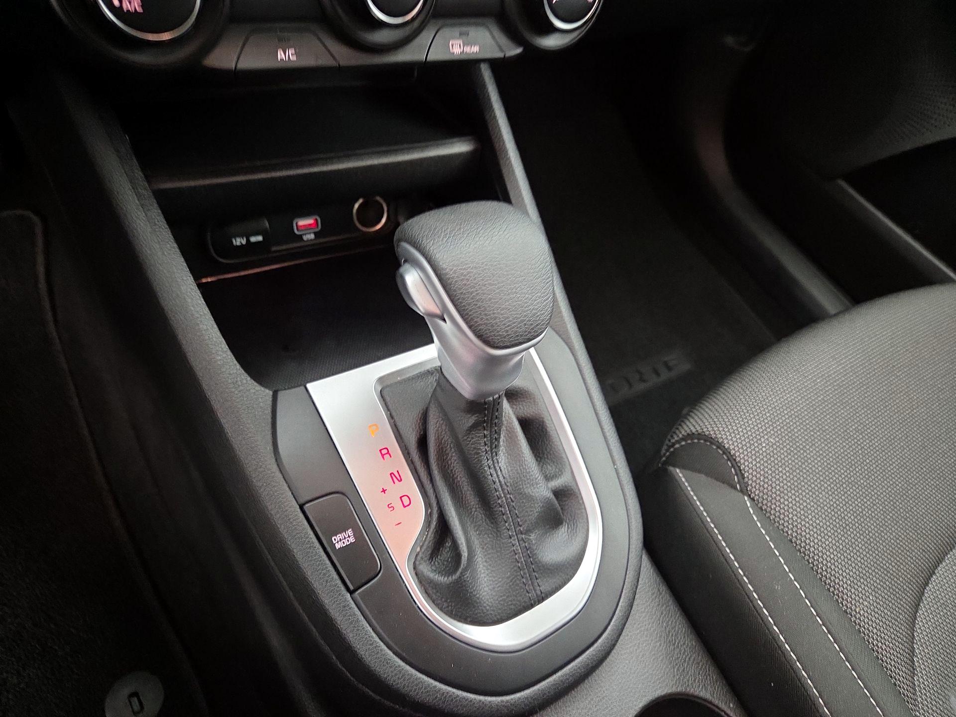 Thumbnail: 2023 Kia Forte - 17