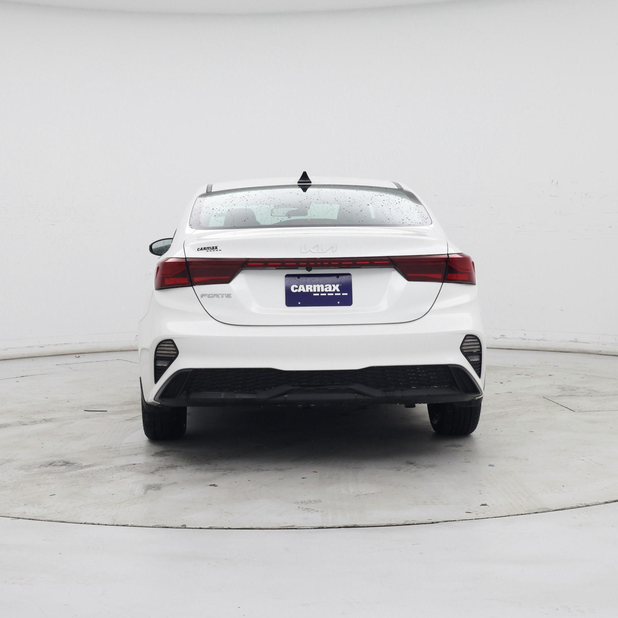 Thumbnail: 2023 Kia Forte - 6