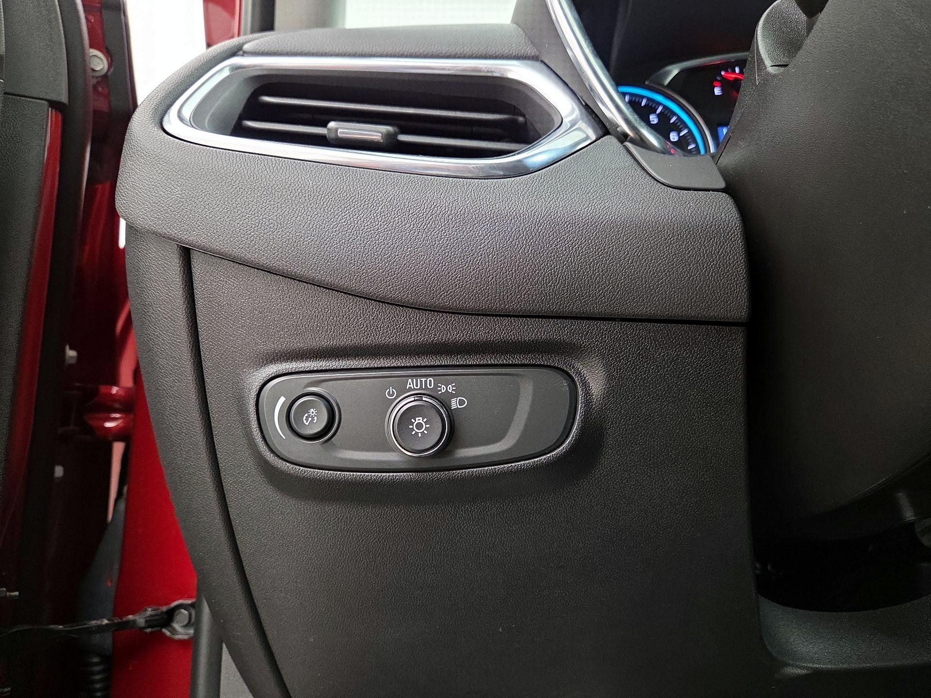 Thumbnail: 2024 Chevrolet Equinox - 13