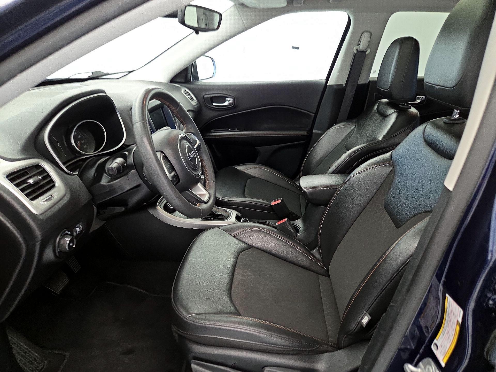 Thumbnail: 2021 Jeep Compass - 11