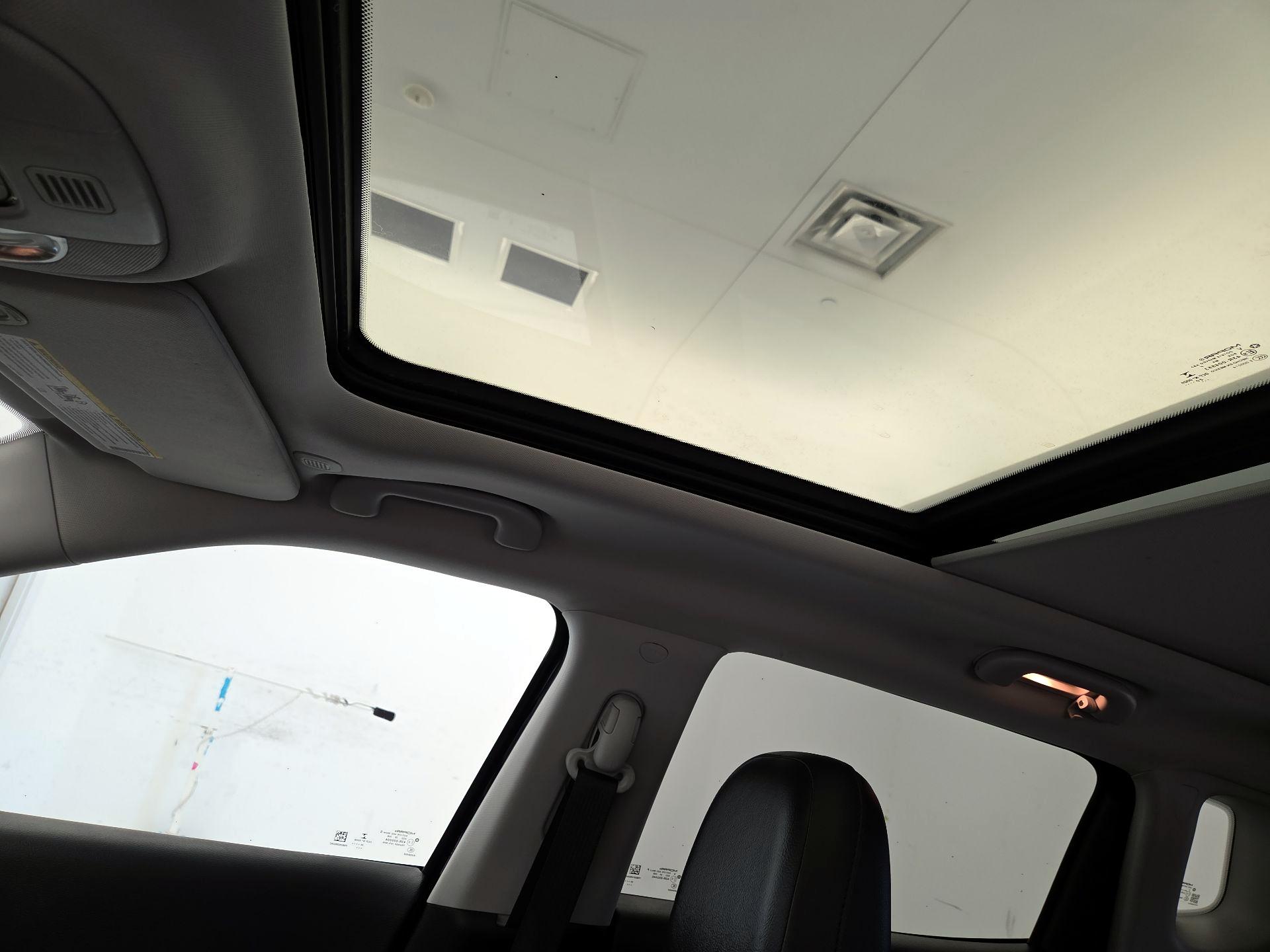 Thumbnail: 2021 Jeep Compass - 19