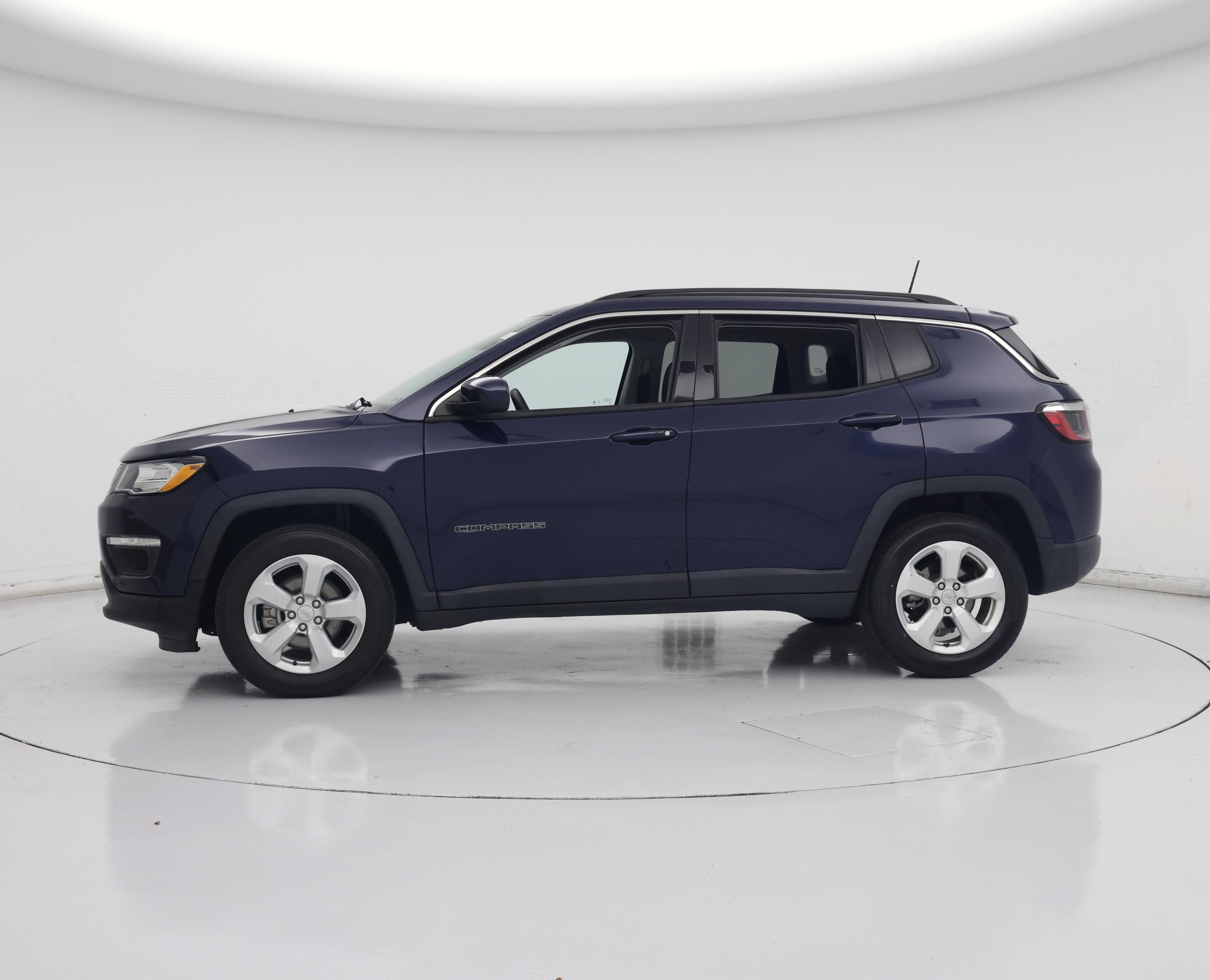 Thumbnail: 2021 Jeep Compass - 3