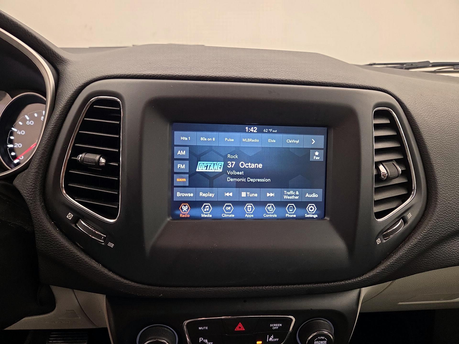 Thumbnail: 2021 Jeep Compass - 15