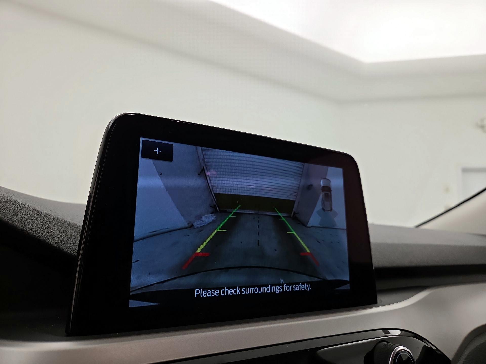 Thumbnail: 2022 Ford Escape - 15