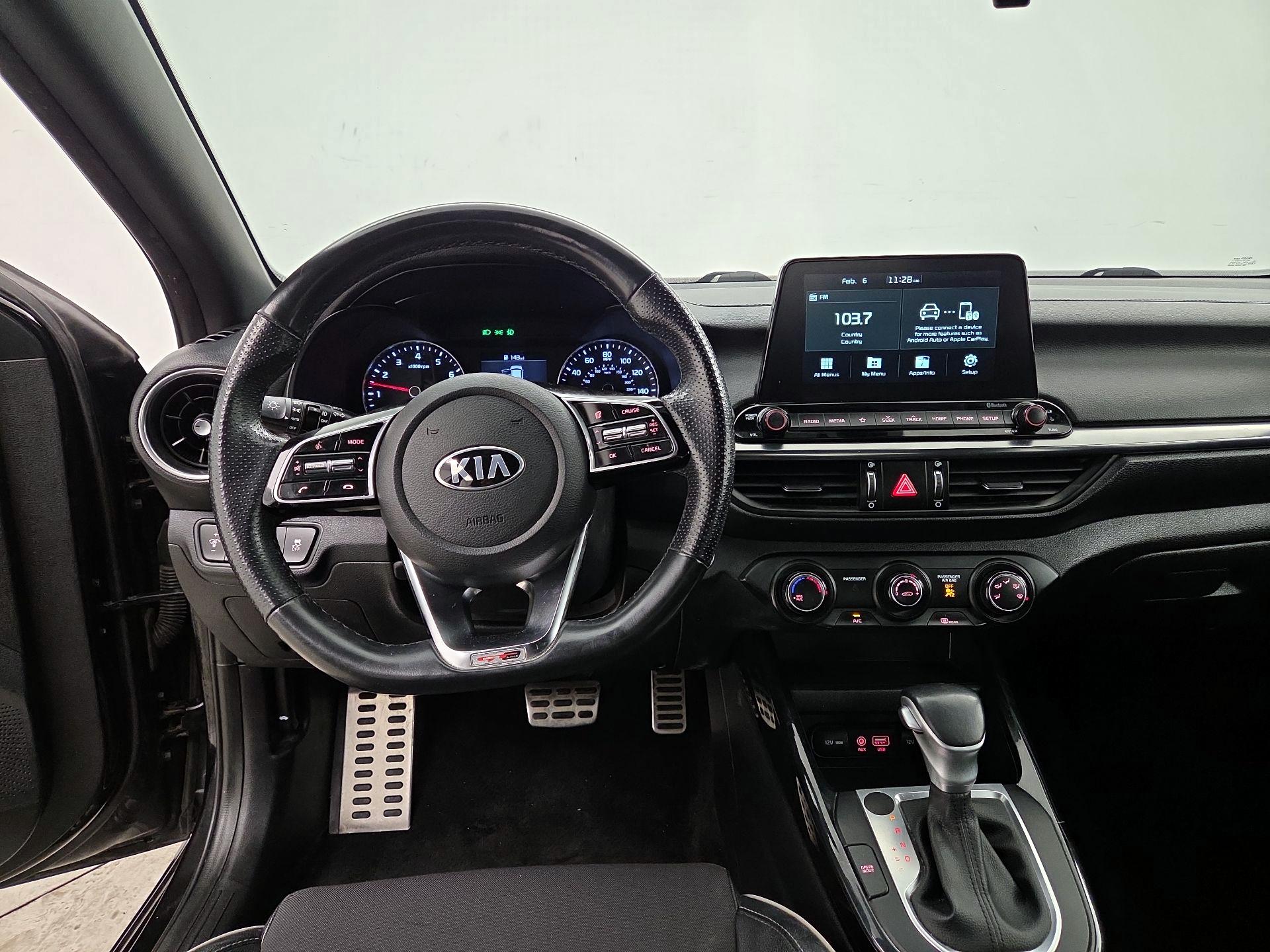 Thumbnail: 2021 Kia Forte - 9