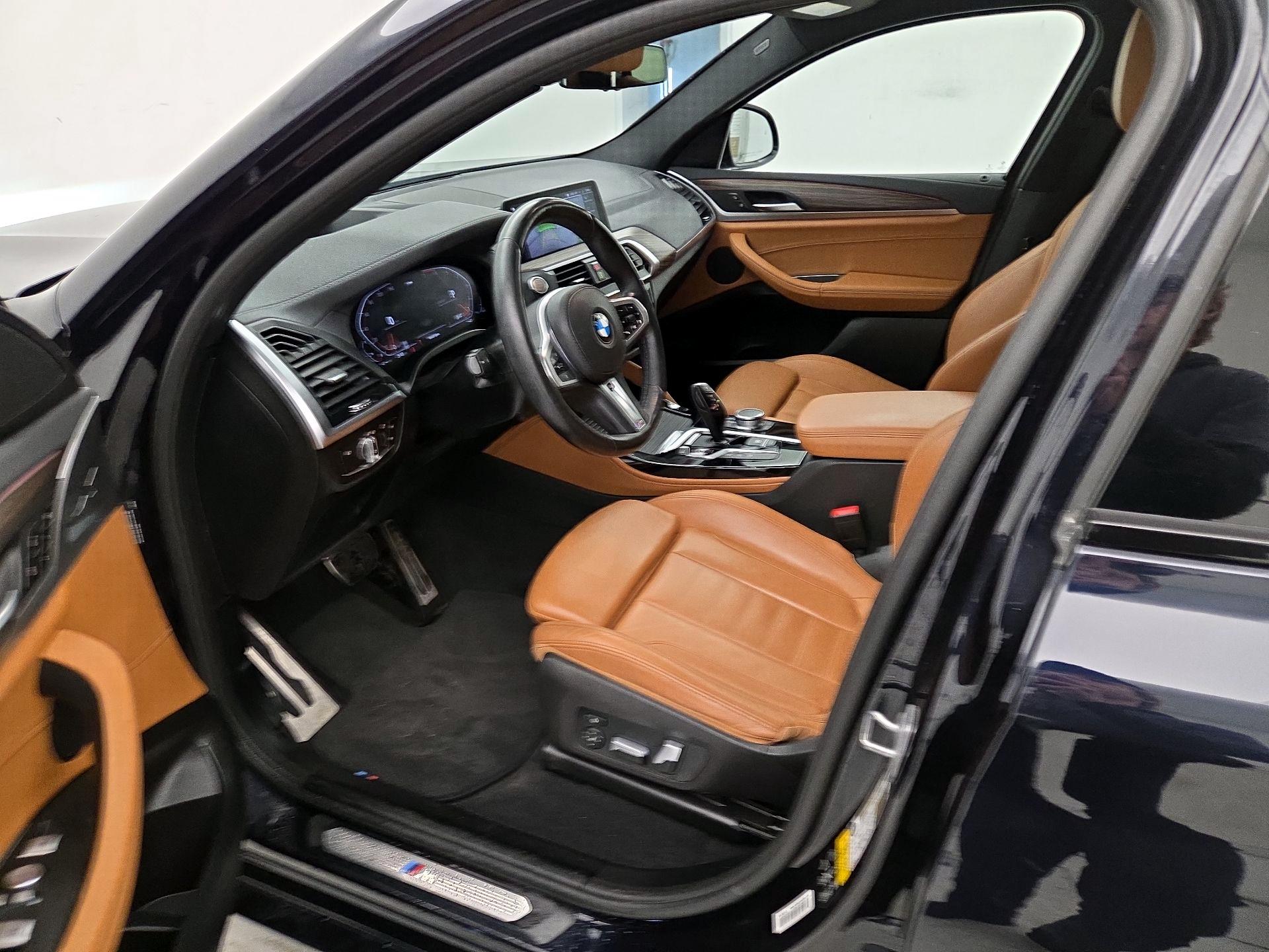 Thumbnail: 2021 BMW X4 - 11