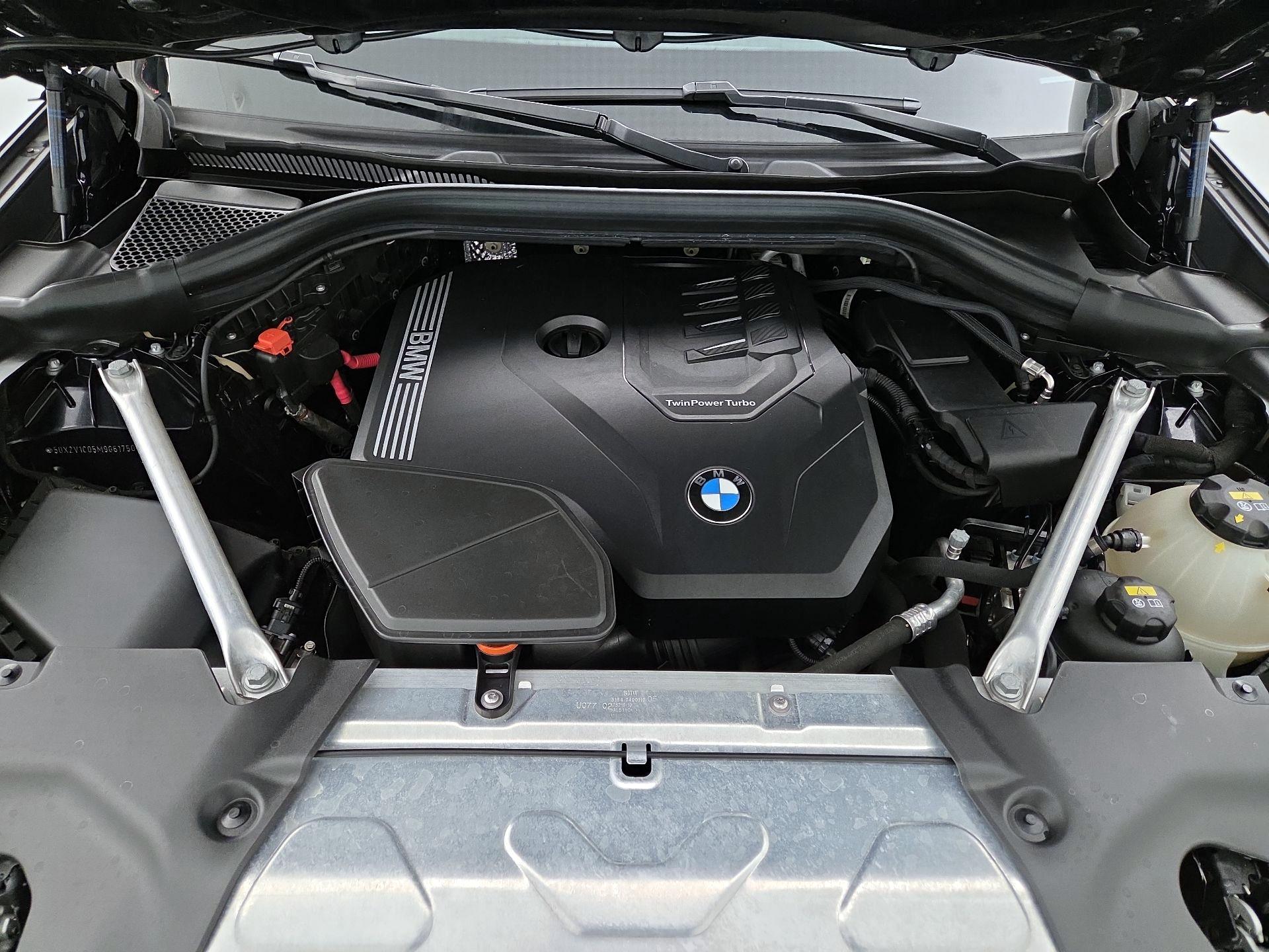 Thumbnail: 2021 BMW X4 - 20