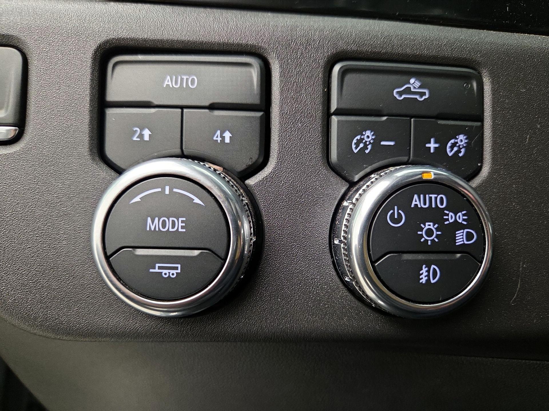 Thumbnail: 2024 GMC Sierra 1500 - 13